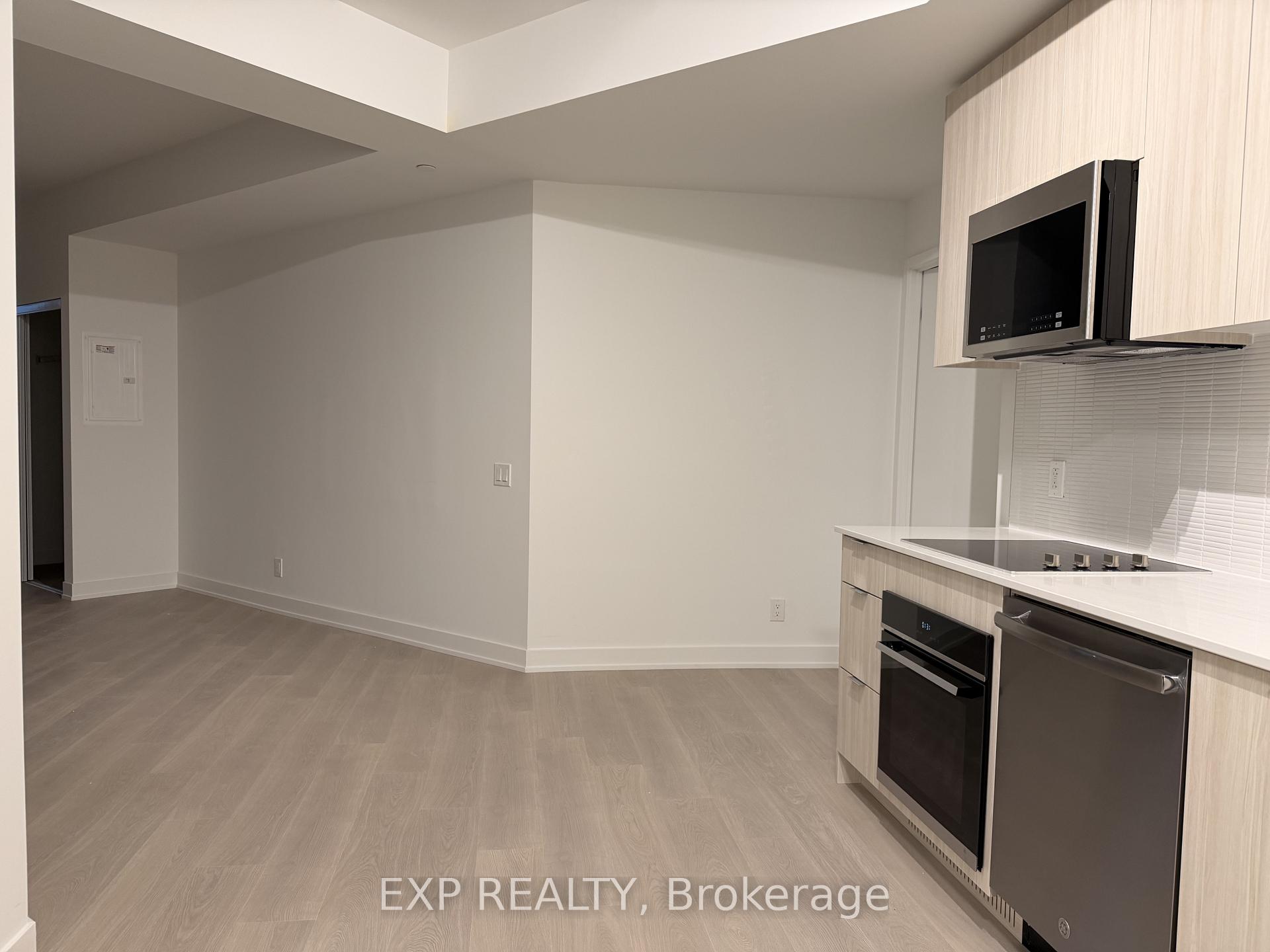 Photo 33 of 20 Deans Drive, Scarborough, Clairlea-Birchmount — HOMEH