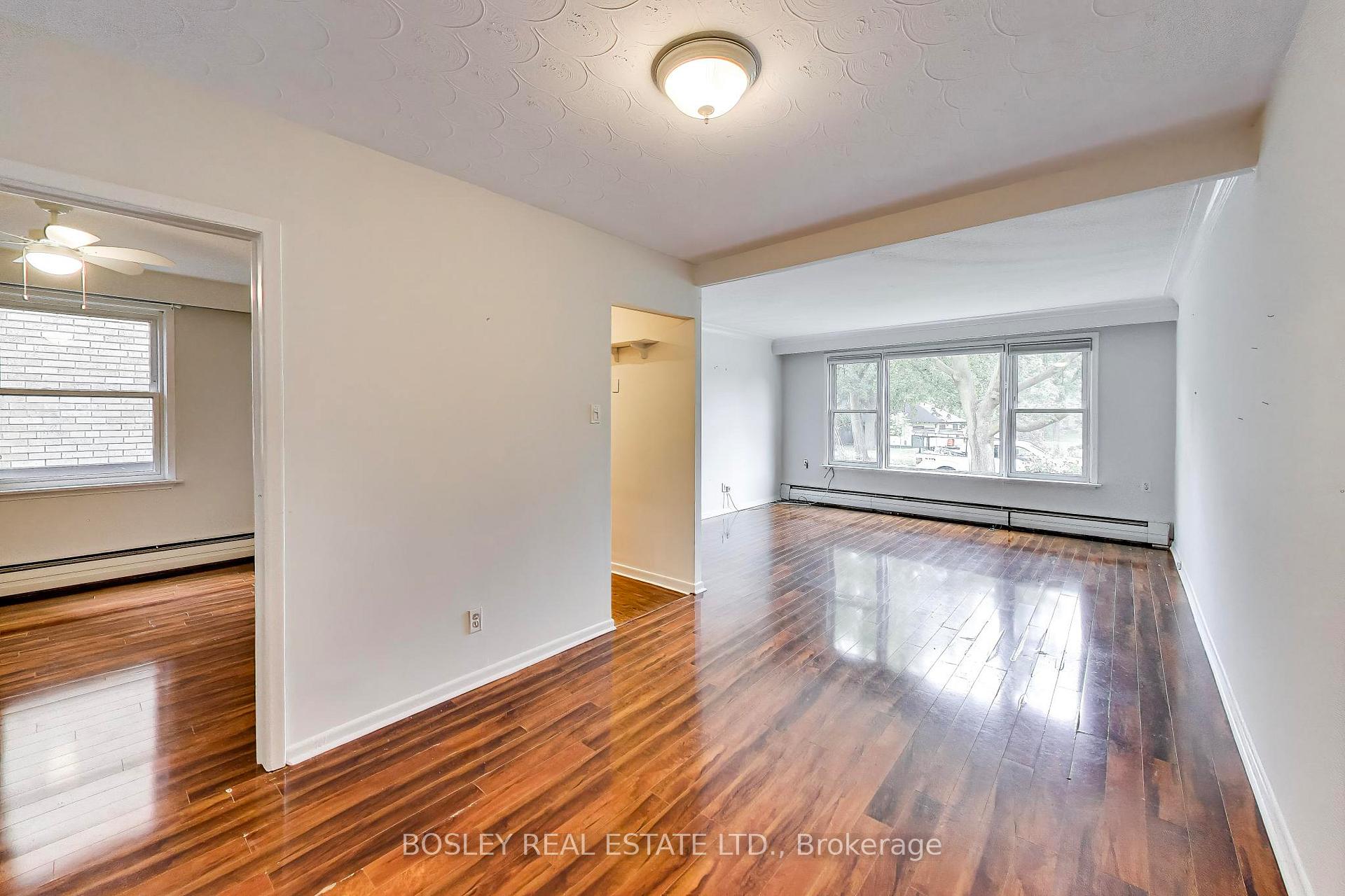 Photo 14 of 7 Norwood Road, Toronto, East End-Danforth — HOMEH