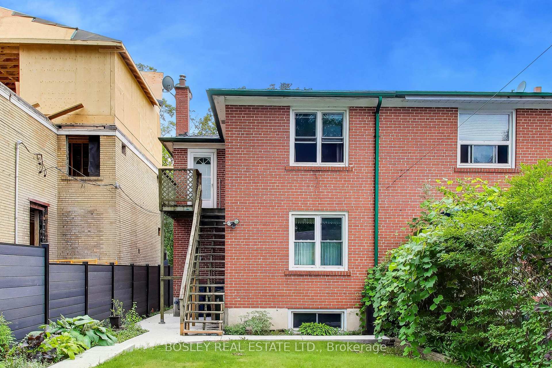 Photo 24 of 7 Norwood Road, Toronto, East End-Danforth — HOMEH