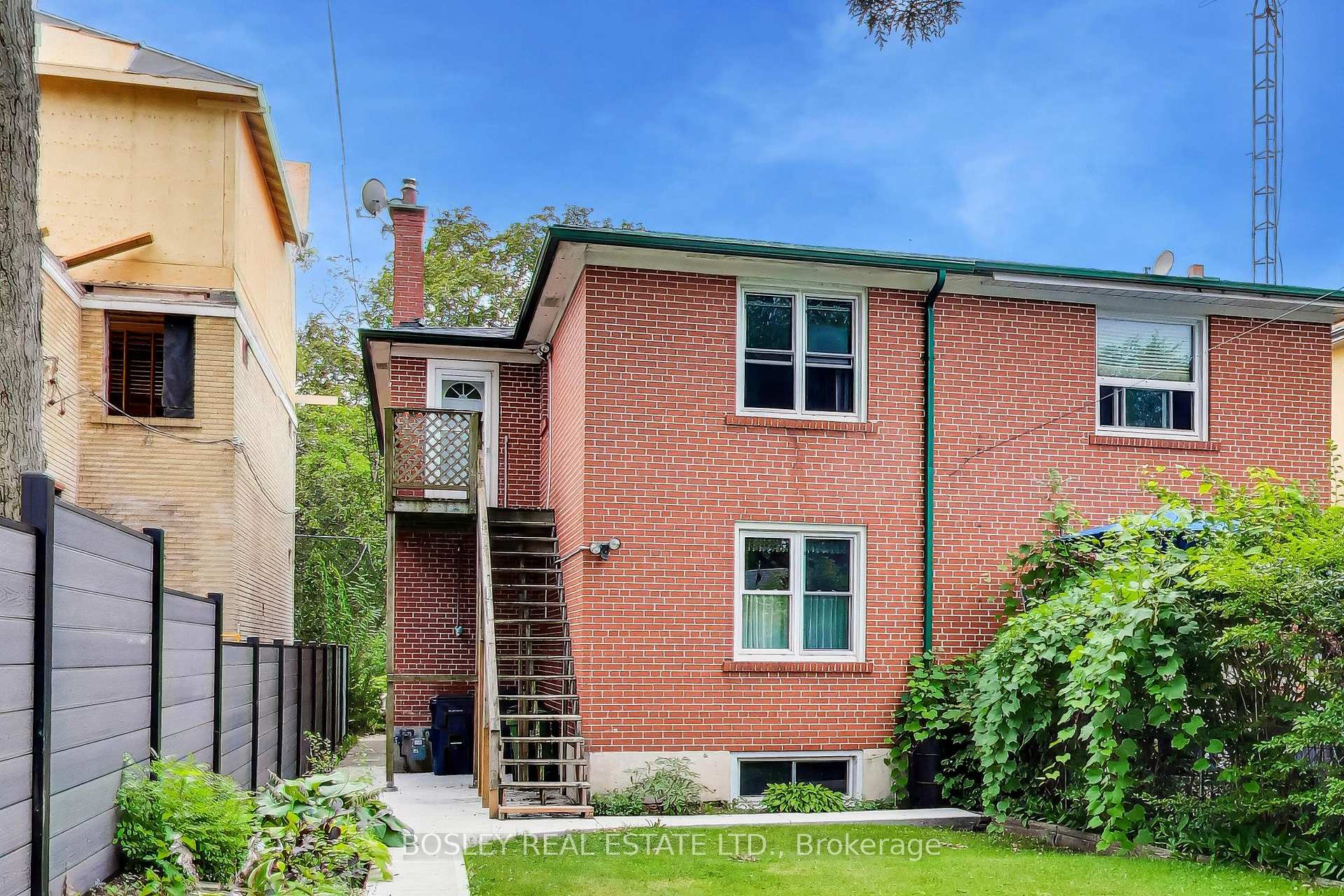 Photo 25 of 7 Norwood Road, Toronto, East End-Danforth — HOMEH
