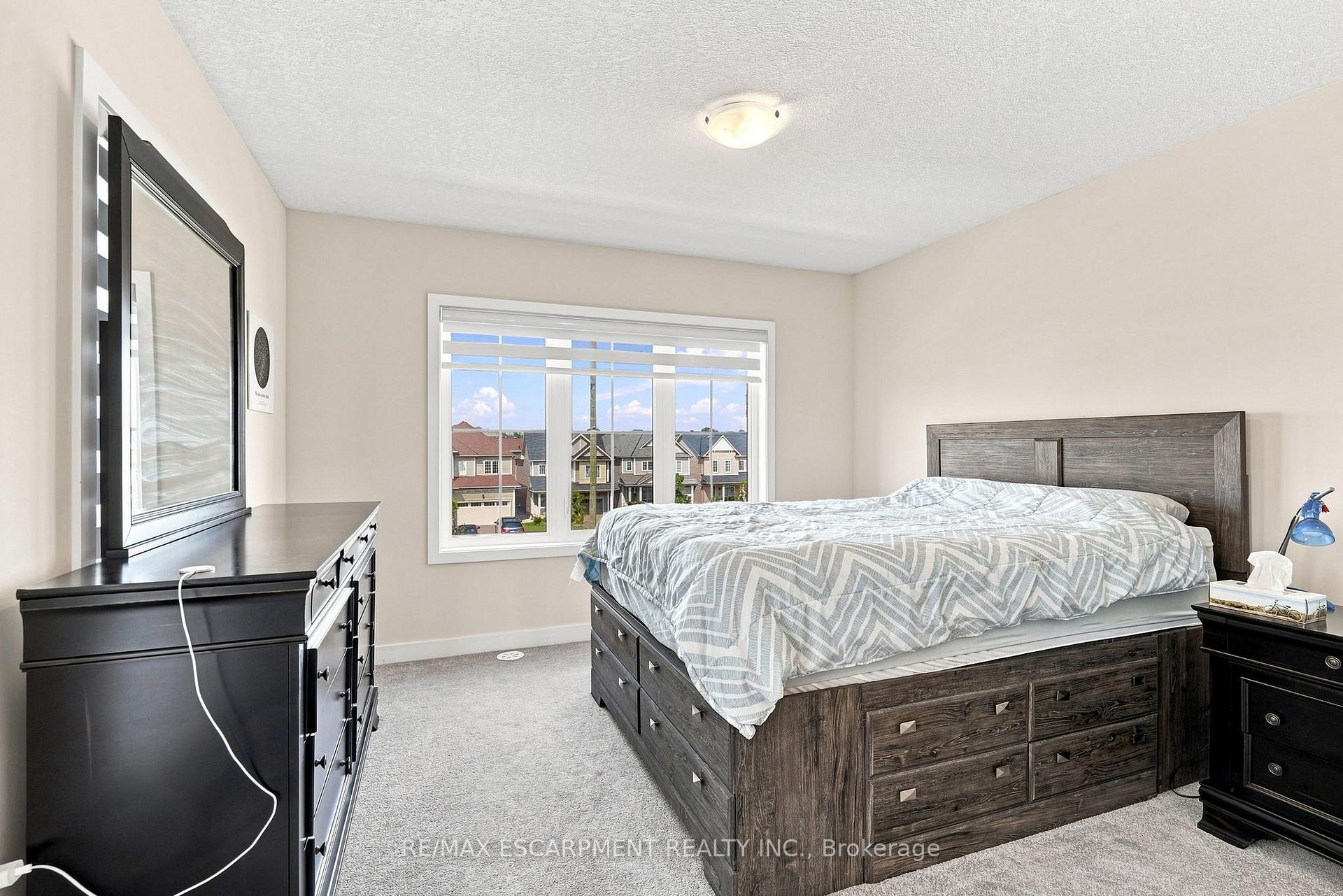 Photo 17 of 241 Melody Lane, Thorold, Hurricane/Merrittville — HOMEH