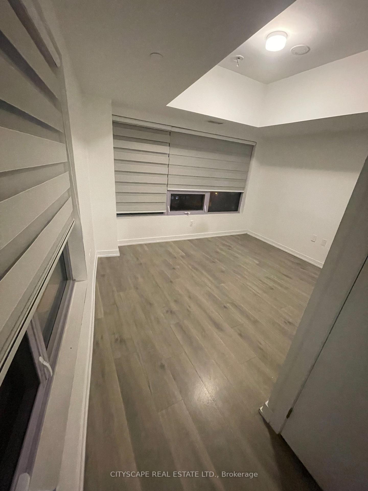 Photo 6 of Unit PH09, 2433 Dufferin Street, North York, Briar Hill-Belgravia — HOMEH