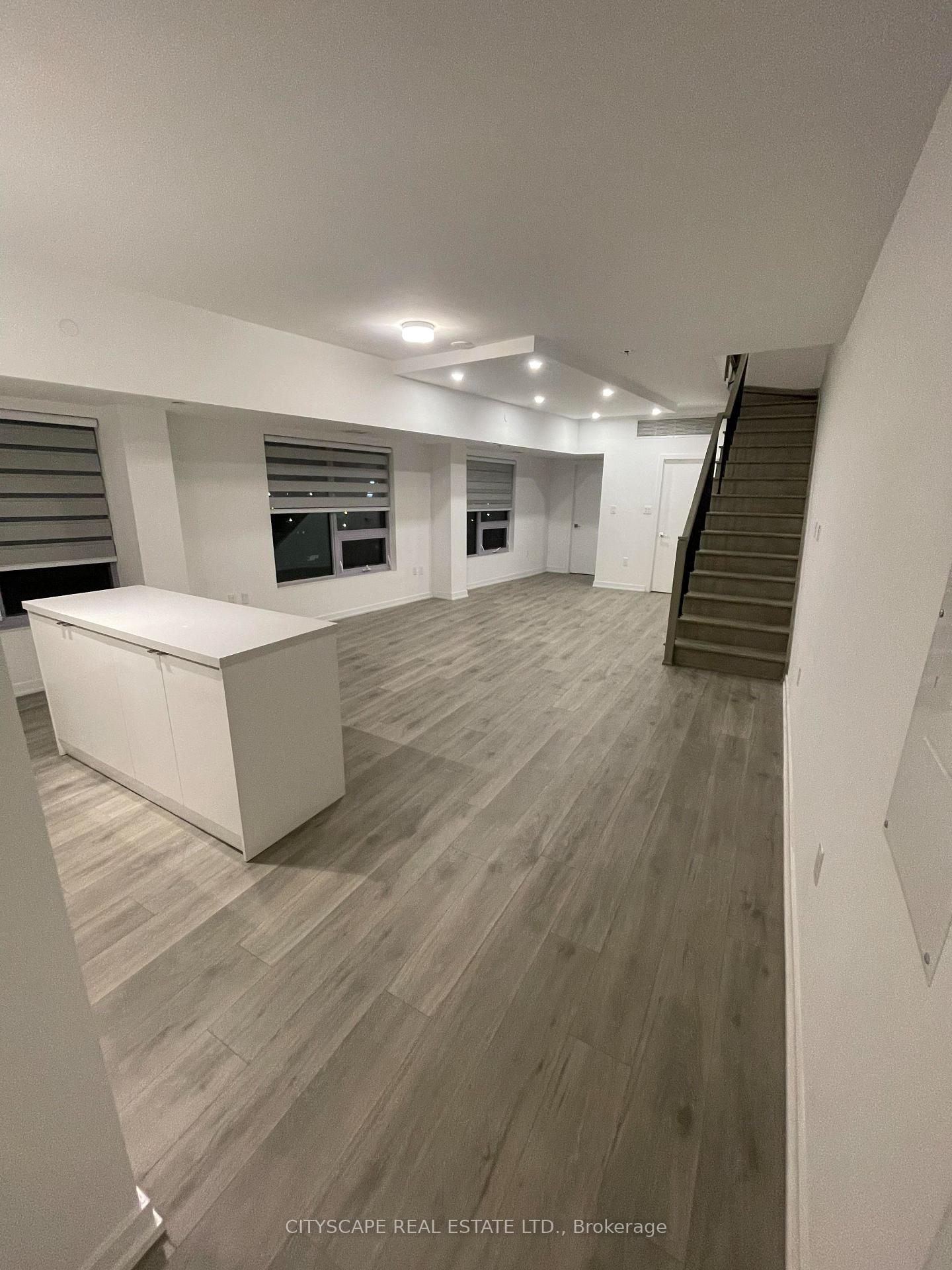 Photo 9 of Unit PH09, 2433 Dufferin Street, North York, Briar Hill-Belgravia — HOMEH