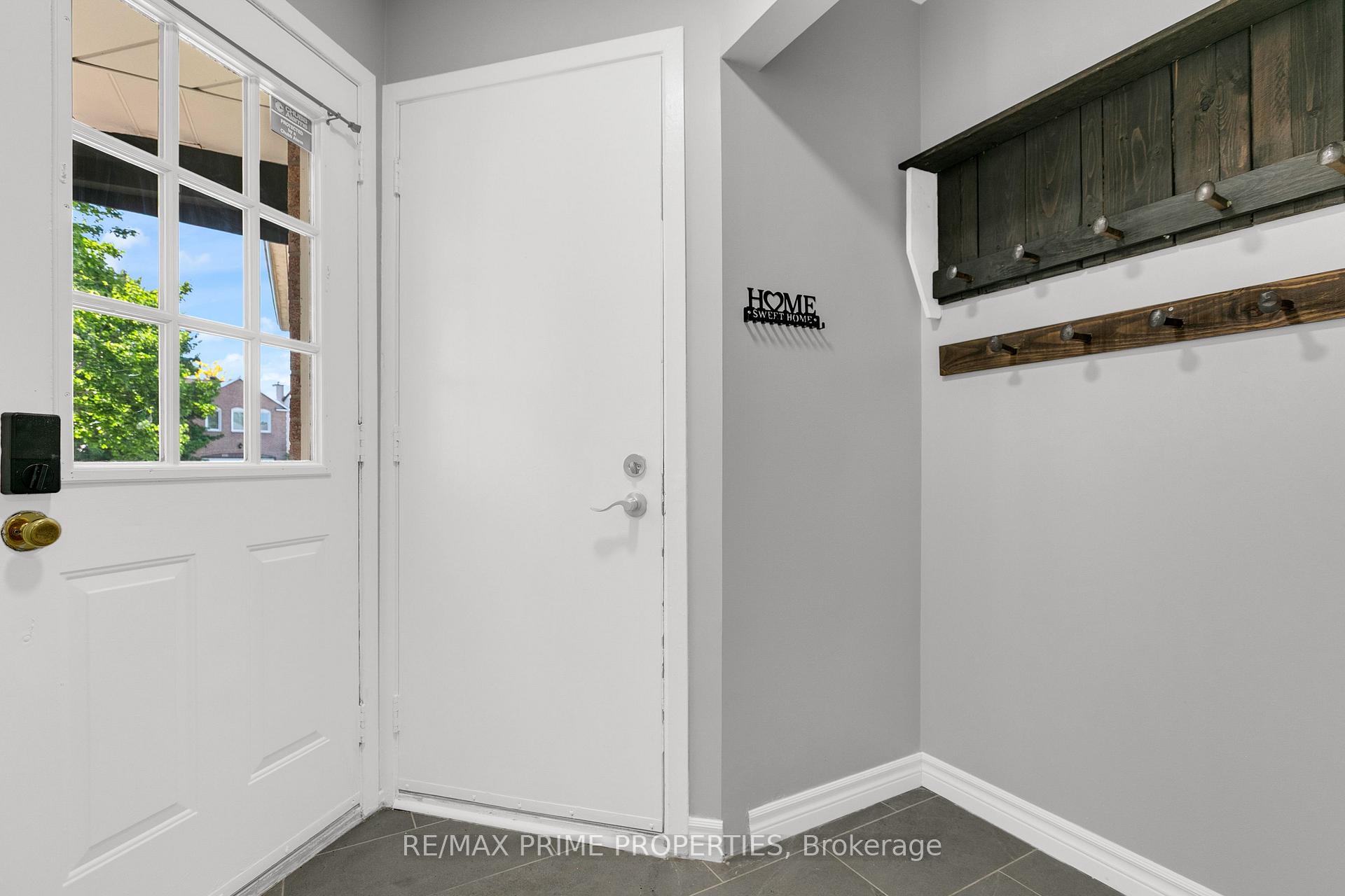 Photo 2 of 1531 Kamouraska Circle, Ottawa, Chateauneuf — HOMEH