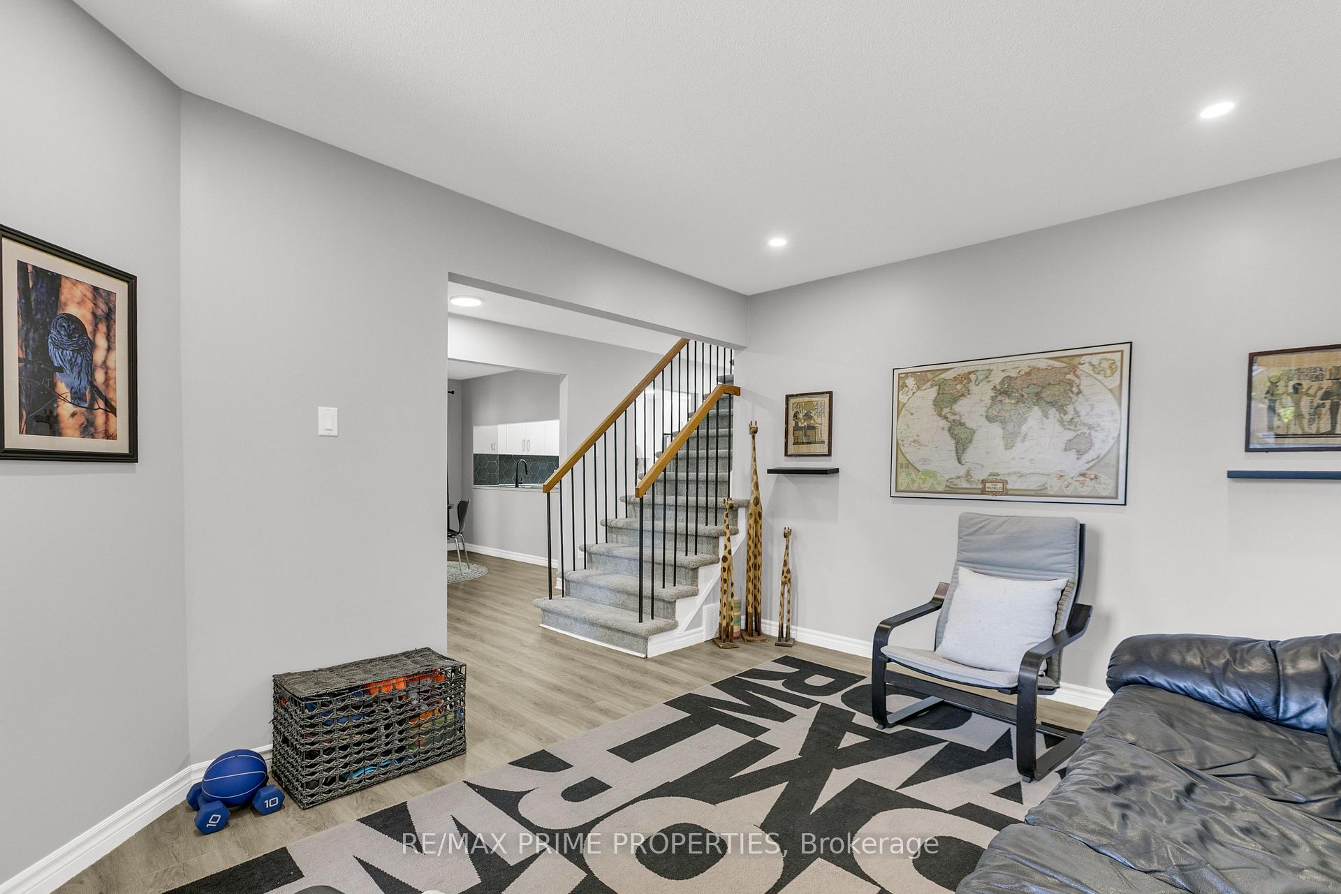 Photo 6 of 1531 Kamouraska Circle, Ottawa, Chateauneuf — HOMEH