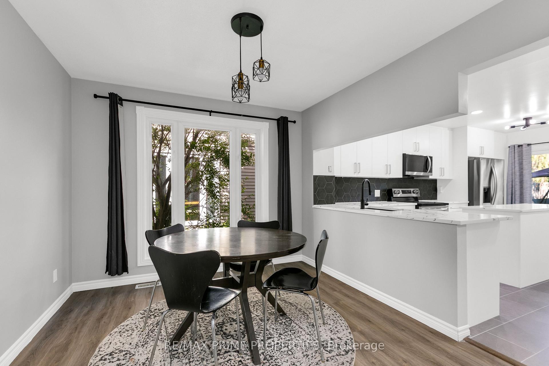 Photo 7 of 1531 Kamouraska Circle, Ottawa, Chateauneuf — HOMEH