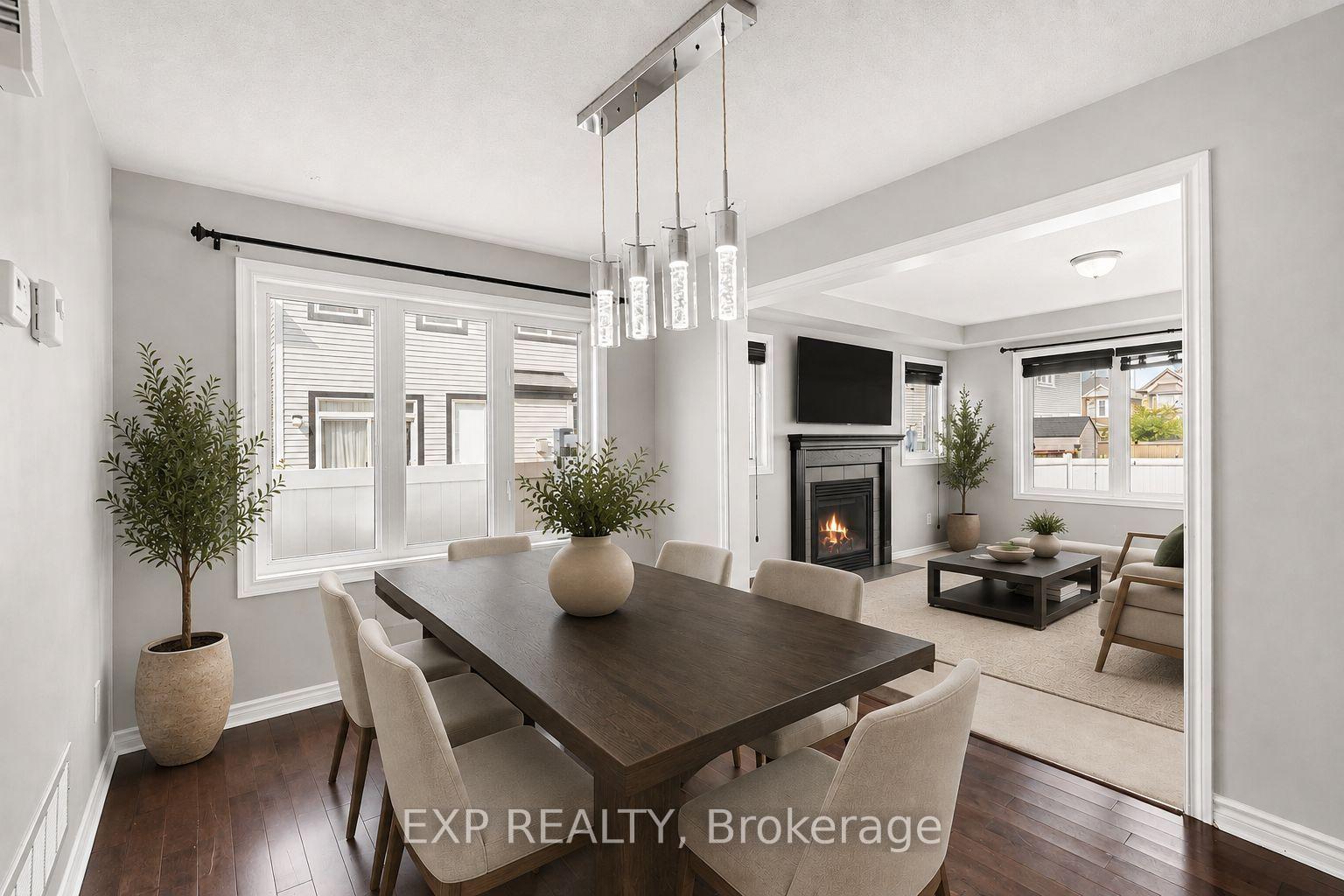 Photo 5 of 81 Switch Grass Crescent, Ottawa, Barrhaven - Half Moon Bay — HOMEH