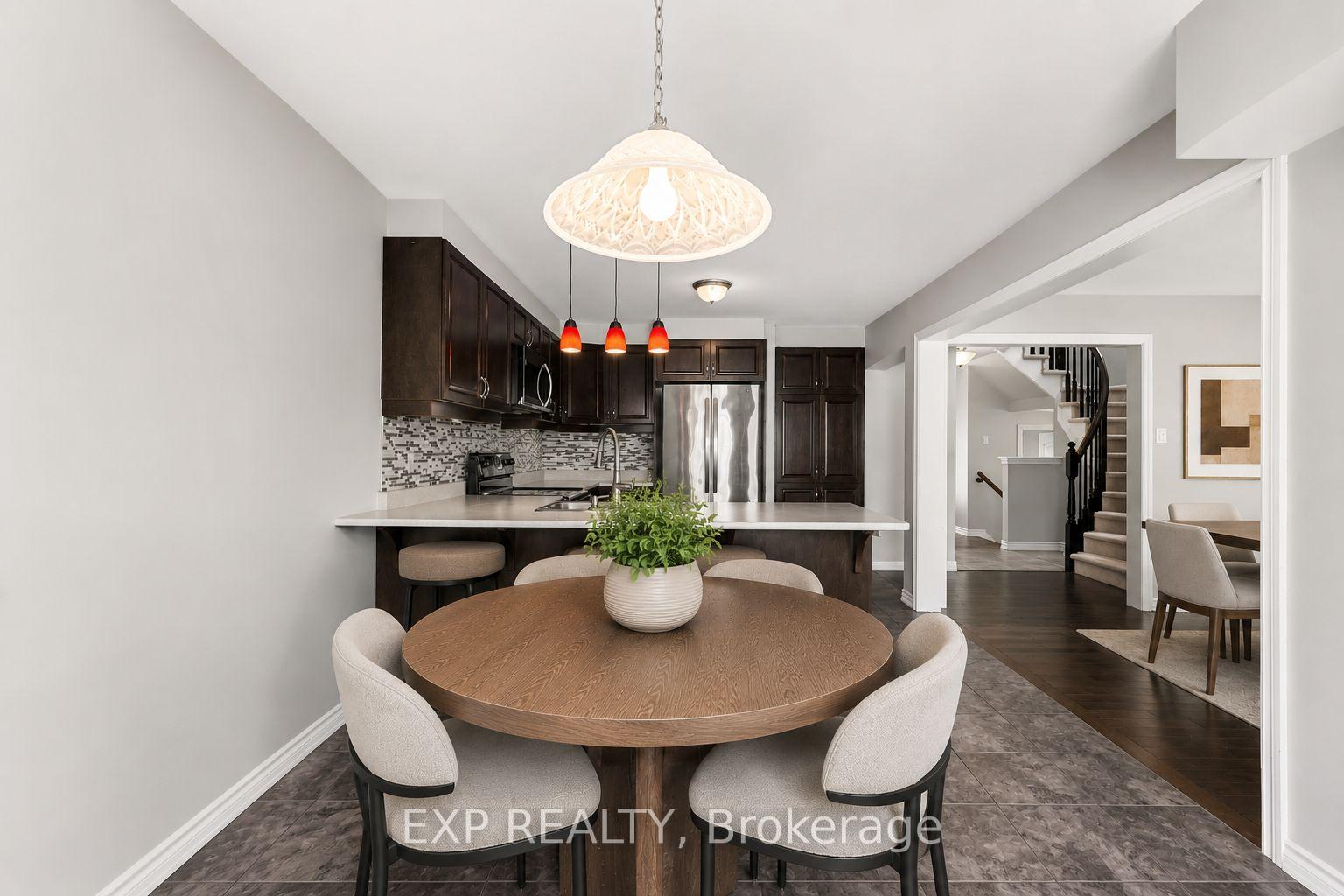 Photo 12 of 81 Switch Grass Crescent, Ottawa, Barrhaven - Half Moon Bay — HOMEH