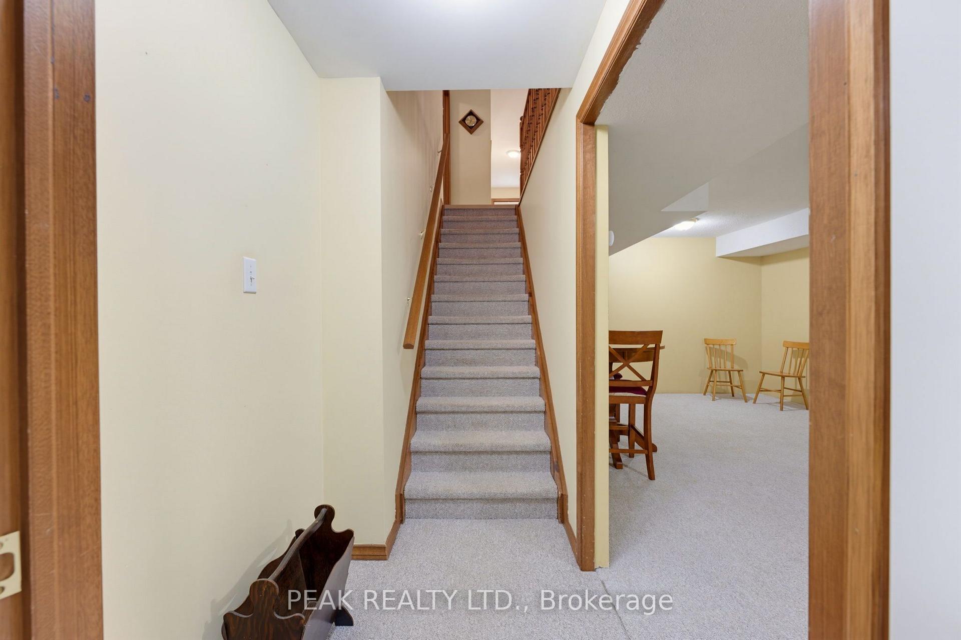 Photo 19 of Unit 10, 60 Whitlaw Way, Brant, Paris — HOMEH
