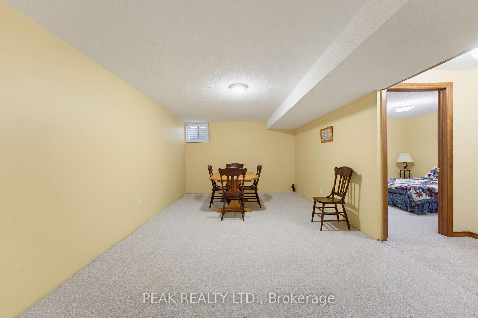 Photo 20 of Unit 10, 60 Whitlaw Way, Brant, Paris — HOMEH