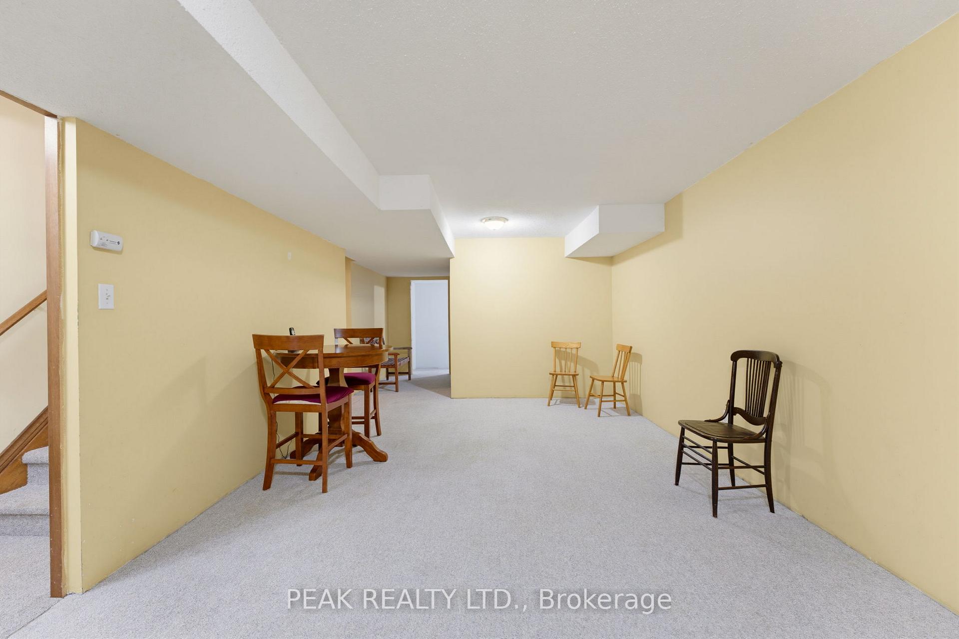 Photo 21 of Unit 10, 60 Whitlaw Way, Brant, Paris — HOMEH