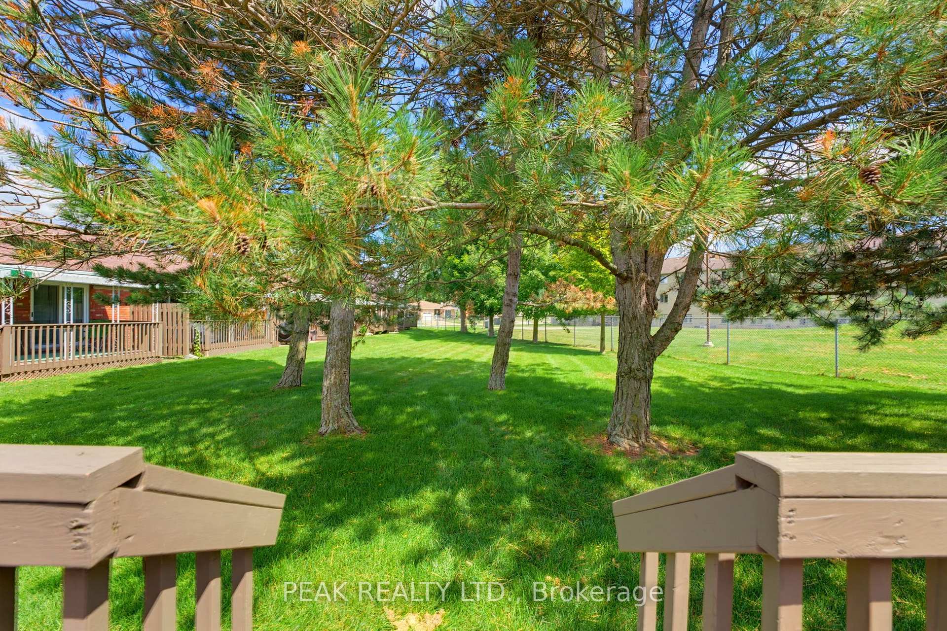 Photo 27 of Unit 10, 60 Whitlaw Way, Brant, Paris — HOMEH