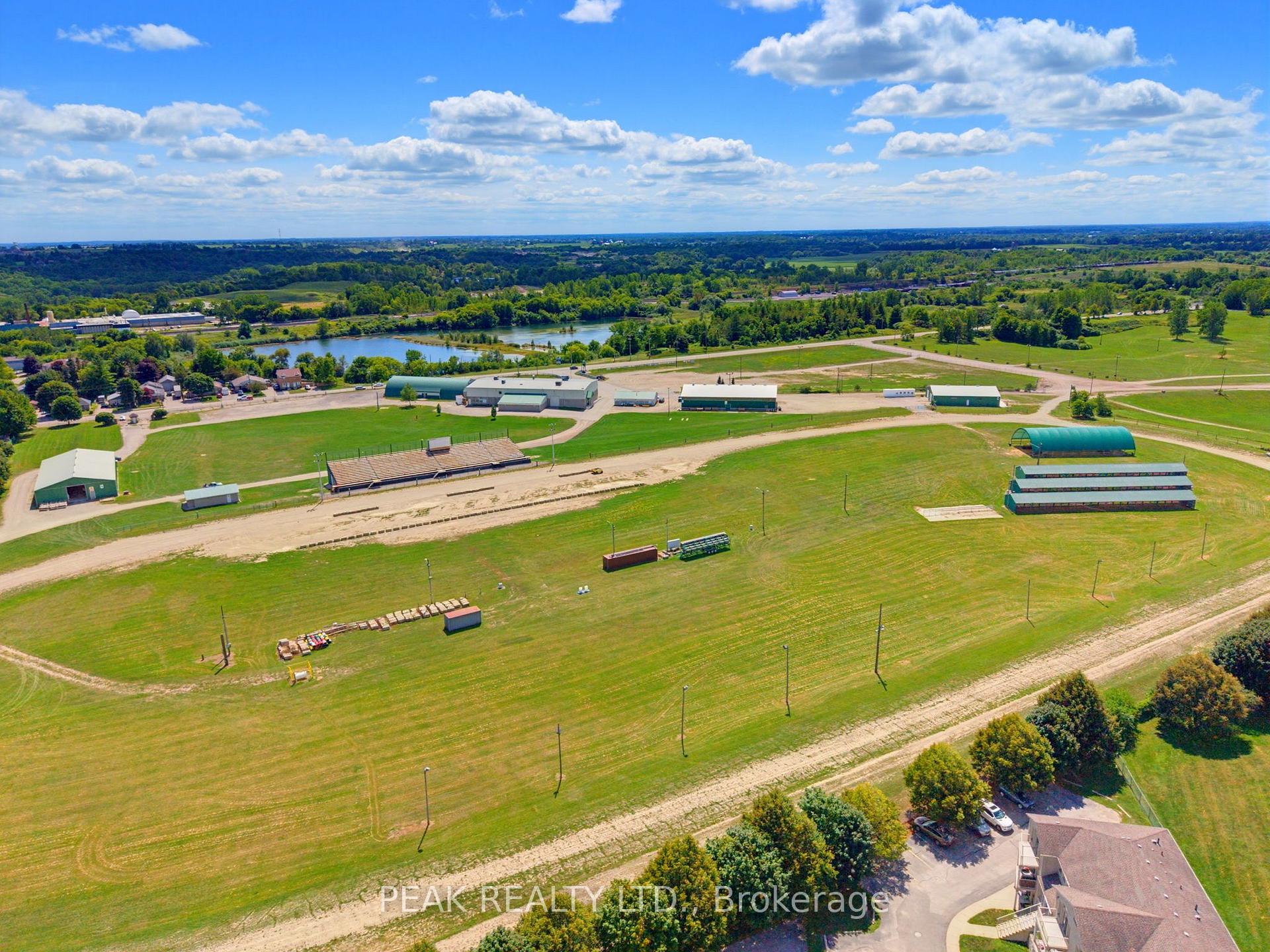 Photo 34 of Unit 10, 60 Whitlaw Way, Brant, Paris — HOMEH