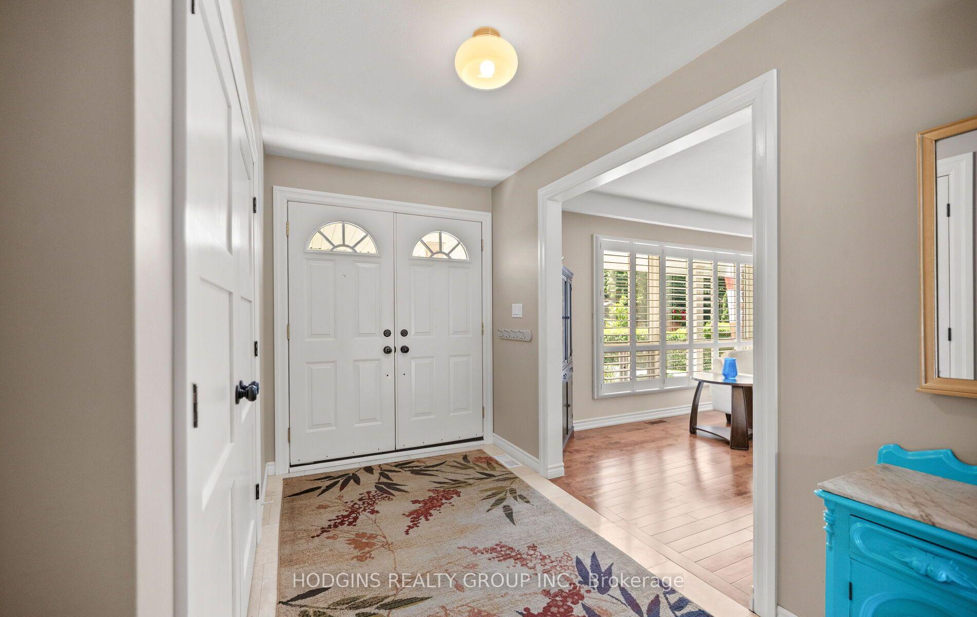 Photo 6 of 1837 Will Scarlett Drive, Mississauga, Sheridan — HOMEH