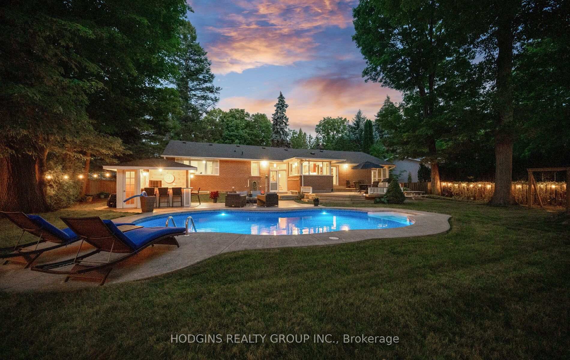 Photo 40 of 1837 Will Scarlett Drive, Mississauga, Sheridan — HOMEH