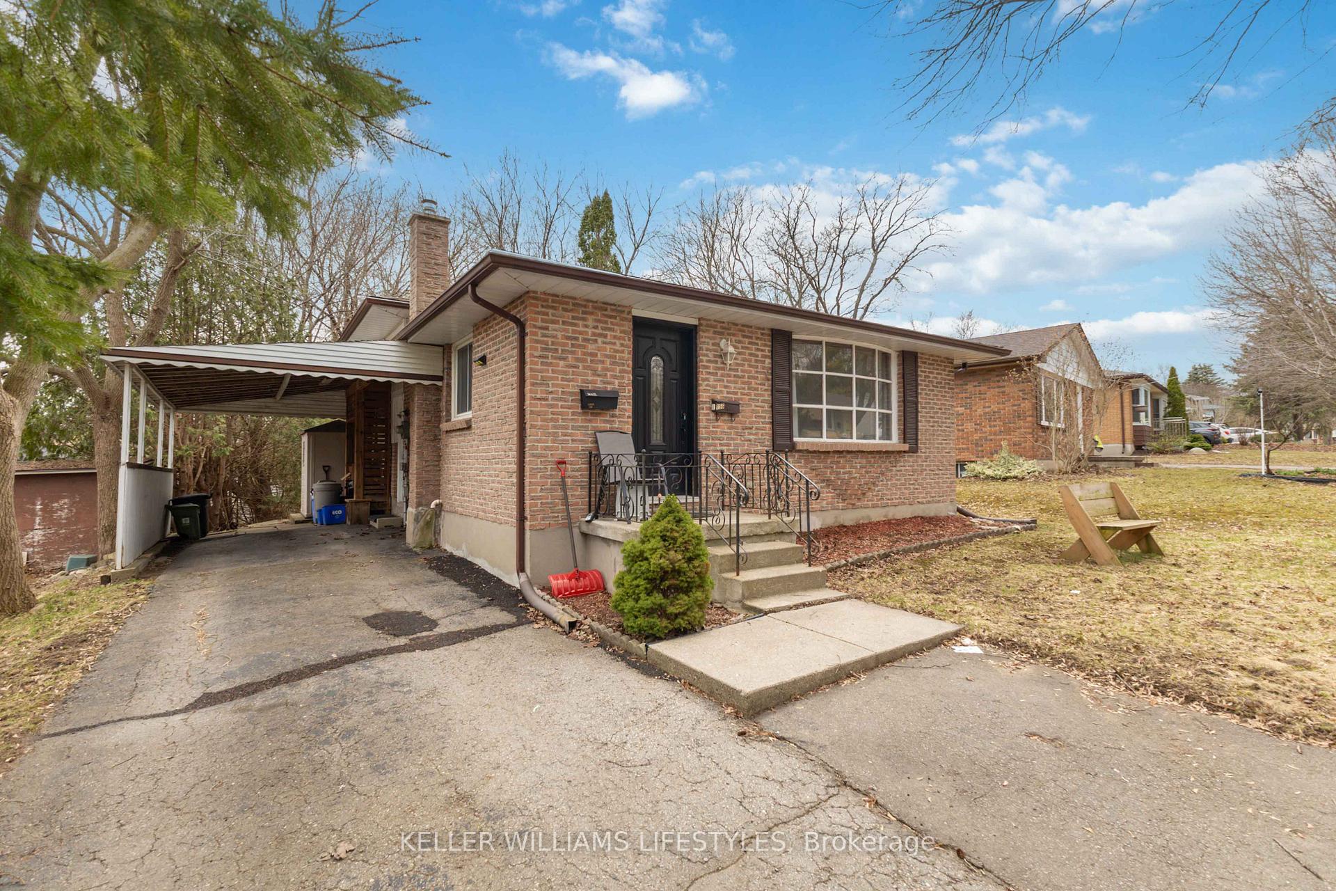 Photo 1 of 156 Paperbirch Crescent, London, North K — HOMEH