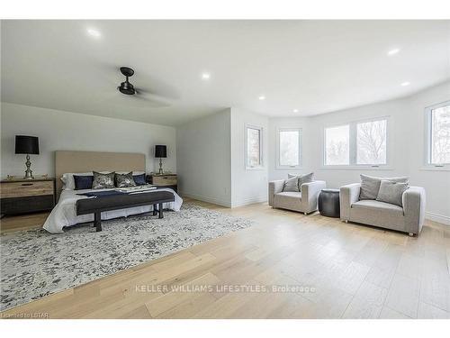 Photo 32 of 22 Penrith Crescent, London, North A — HOMEH
