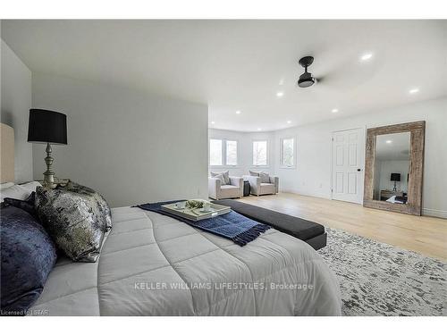 Photo 34 of 22 Penrith Crescent, London, North A — HOMEH
