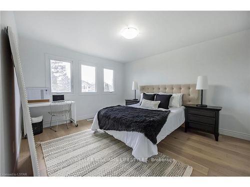 Photo 41 of 22 Penrith Crescent, London, North A — HOMEH