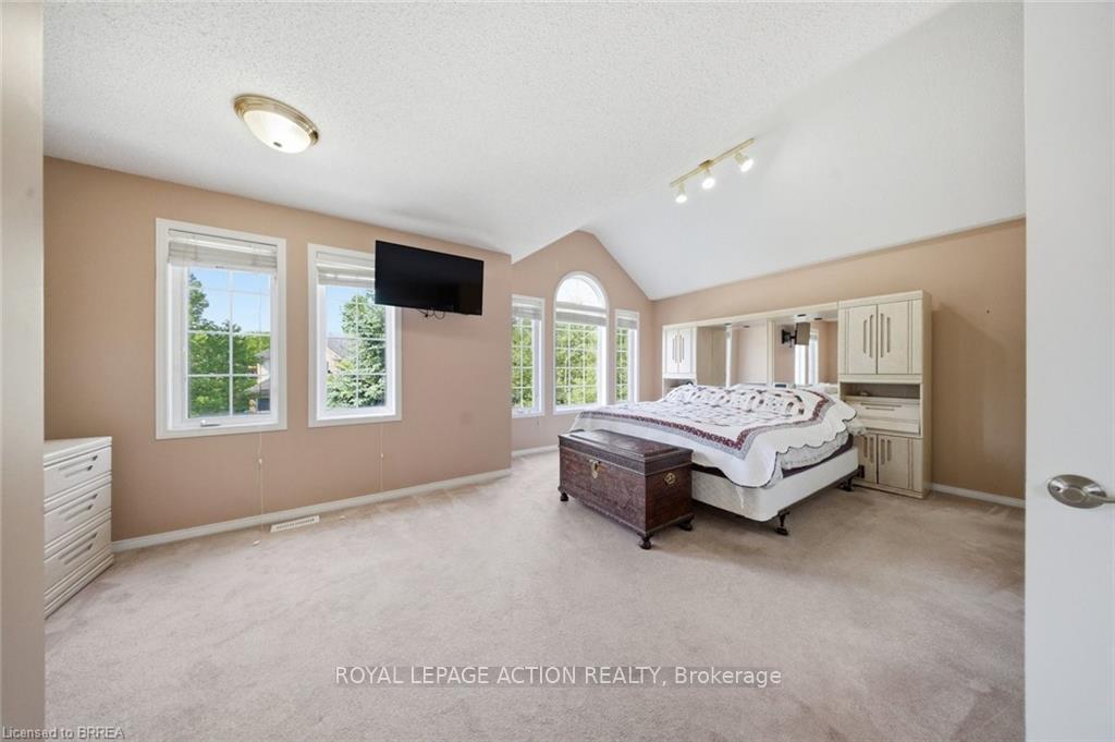 Photo 20 of 20 Melran Drive, Cambridge, Hespeler Village — HOMEH