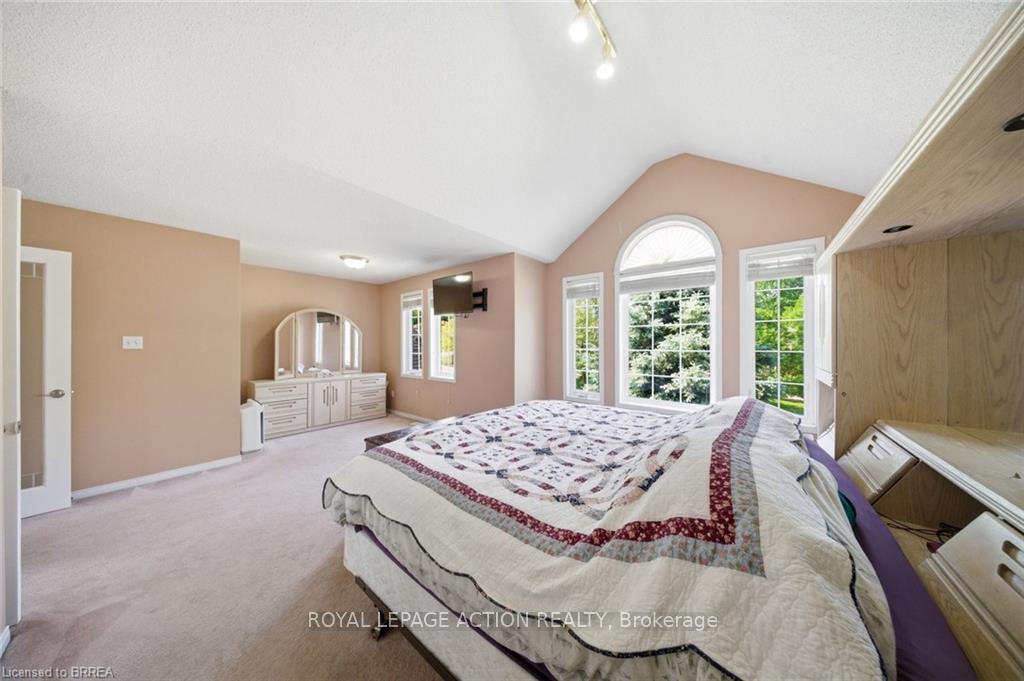 Photo 22 of 20 Melran Drive, Cambridge, Hespeler Village — HOMEH