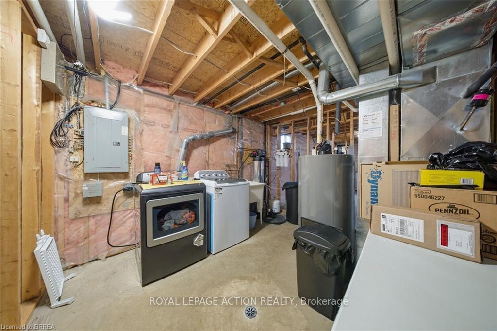 Photo 25 of 20 Melran Drive, Cambridge, Hespeler Village — HOMEH