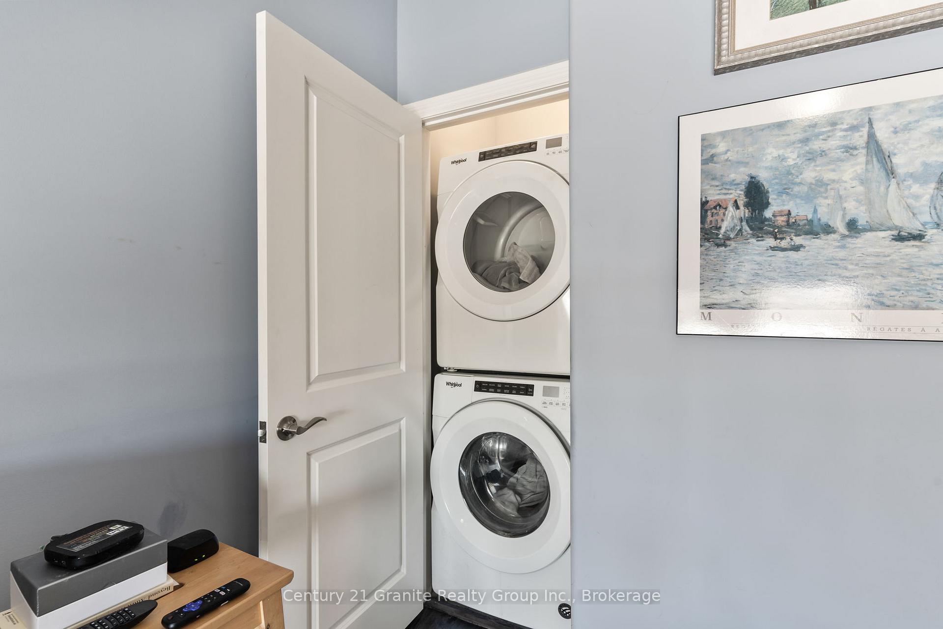 Photo 22 of 17 Webb Circle, Dysart et al, Dysart — HOMEH