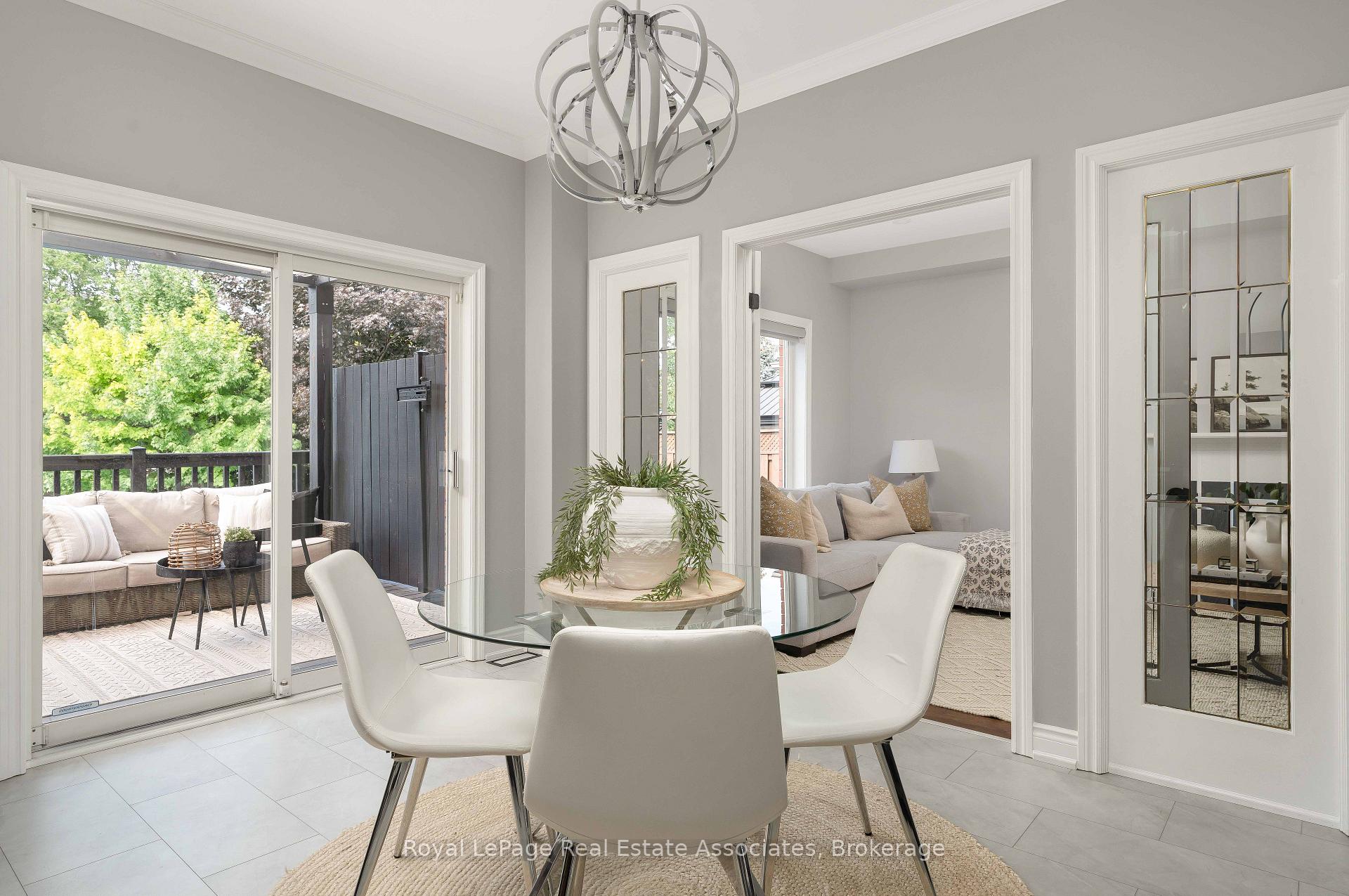 Photo 16 of 5 Volterra Court, Hamilton, Waterdown — HOMEH