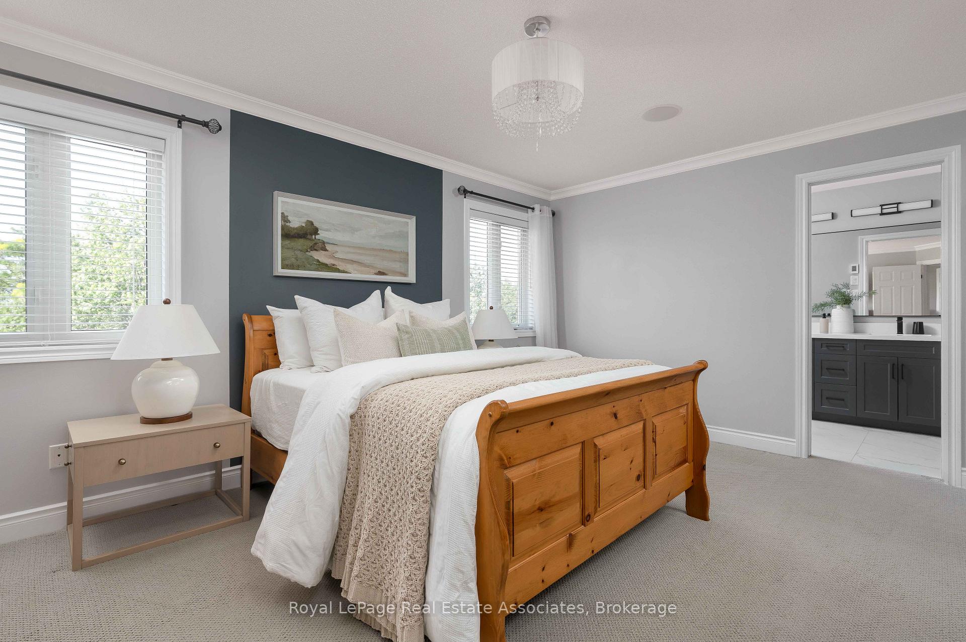 Photo 25 of 5 Volterra Court, Hamilton, Waterdown — HOMEH