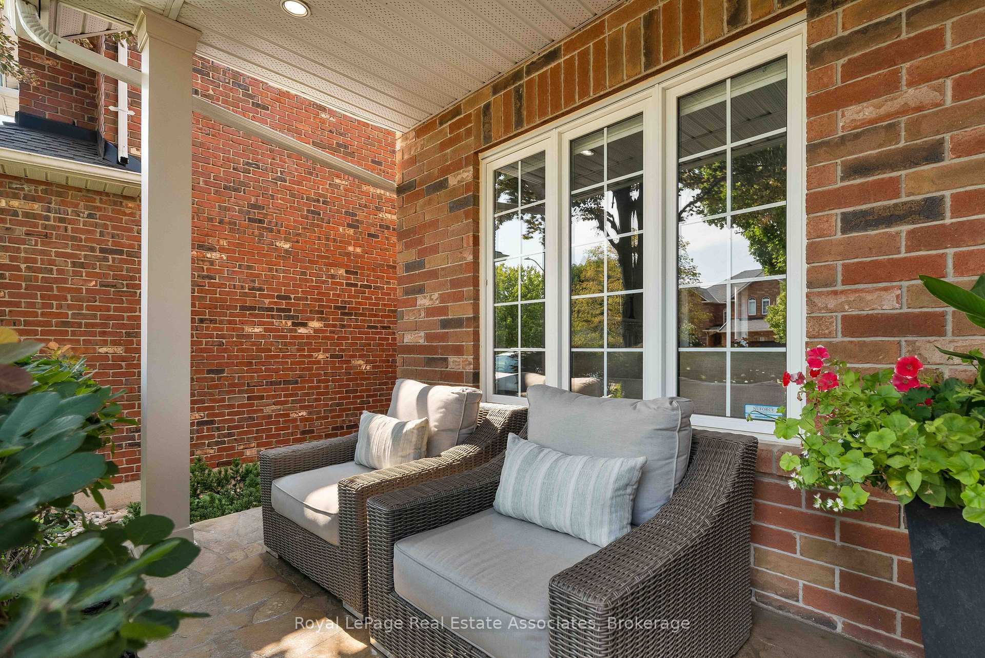 Photo 48 of 5 Volterra Court, Hamilton, Waterdown — HOMEH
