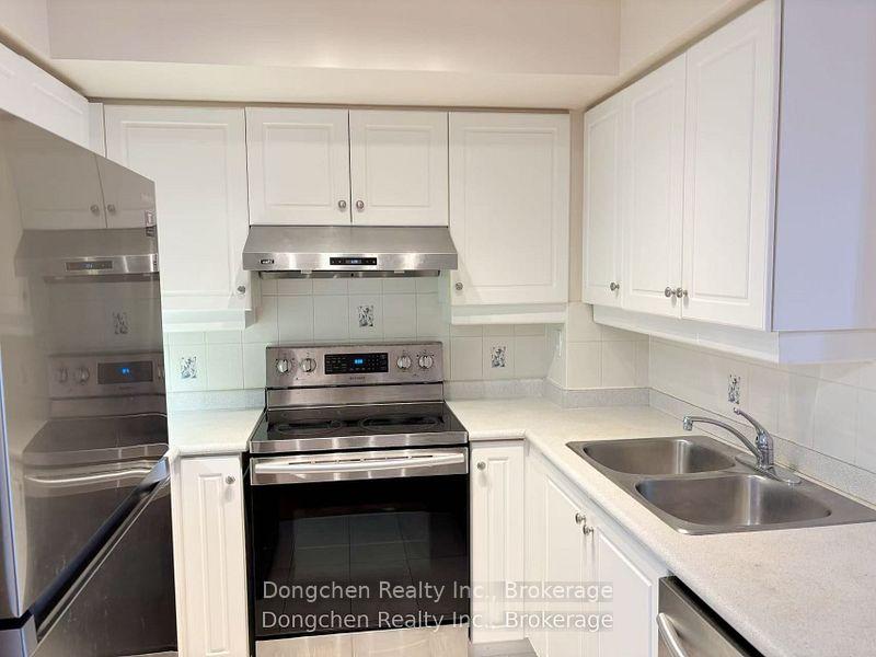 Photo 11 of Unit 706, 8 Rean Drive, North York, Bayview Village — HOMEH