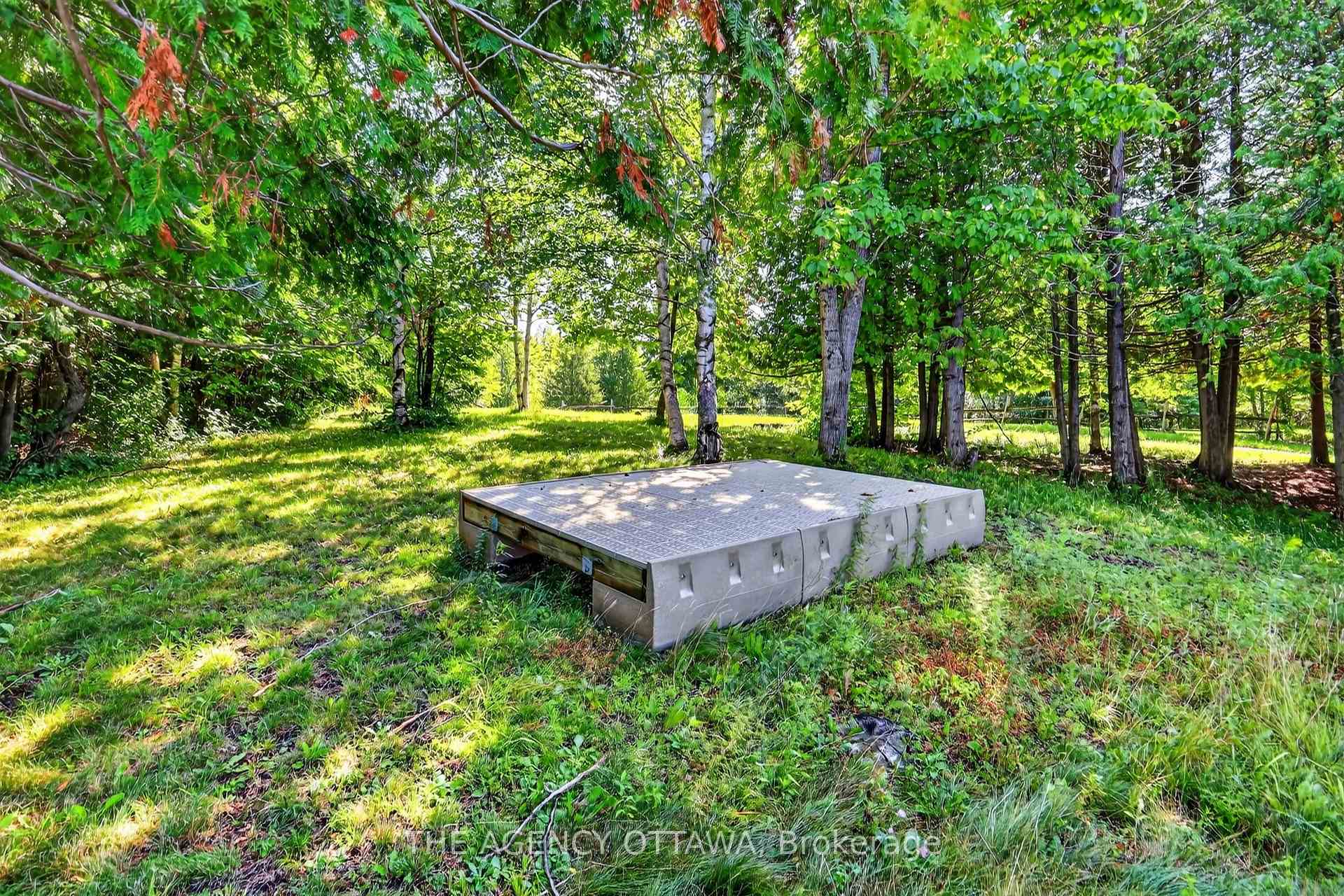 Photo 34 of 00 Piper'S Bay Lane, Rideau Lakes, Rideau Lakes (North Crosby) Twp — HOMEH
