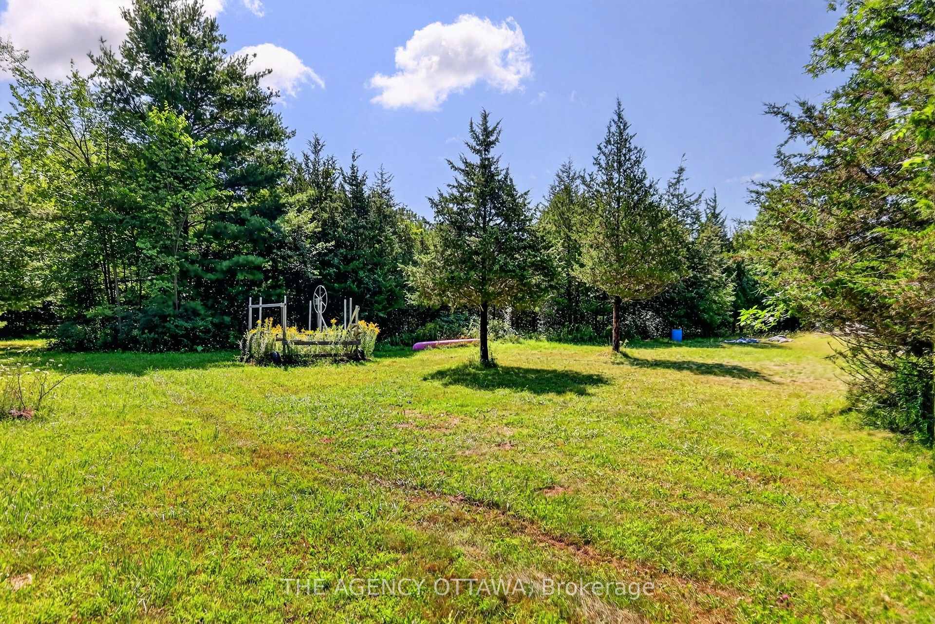 Photo 43 of 00 Piper'S Bay Lane, Rideau Lakes, Rideau Lakes (North Crosby) Twp — HOMEH