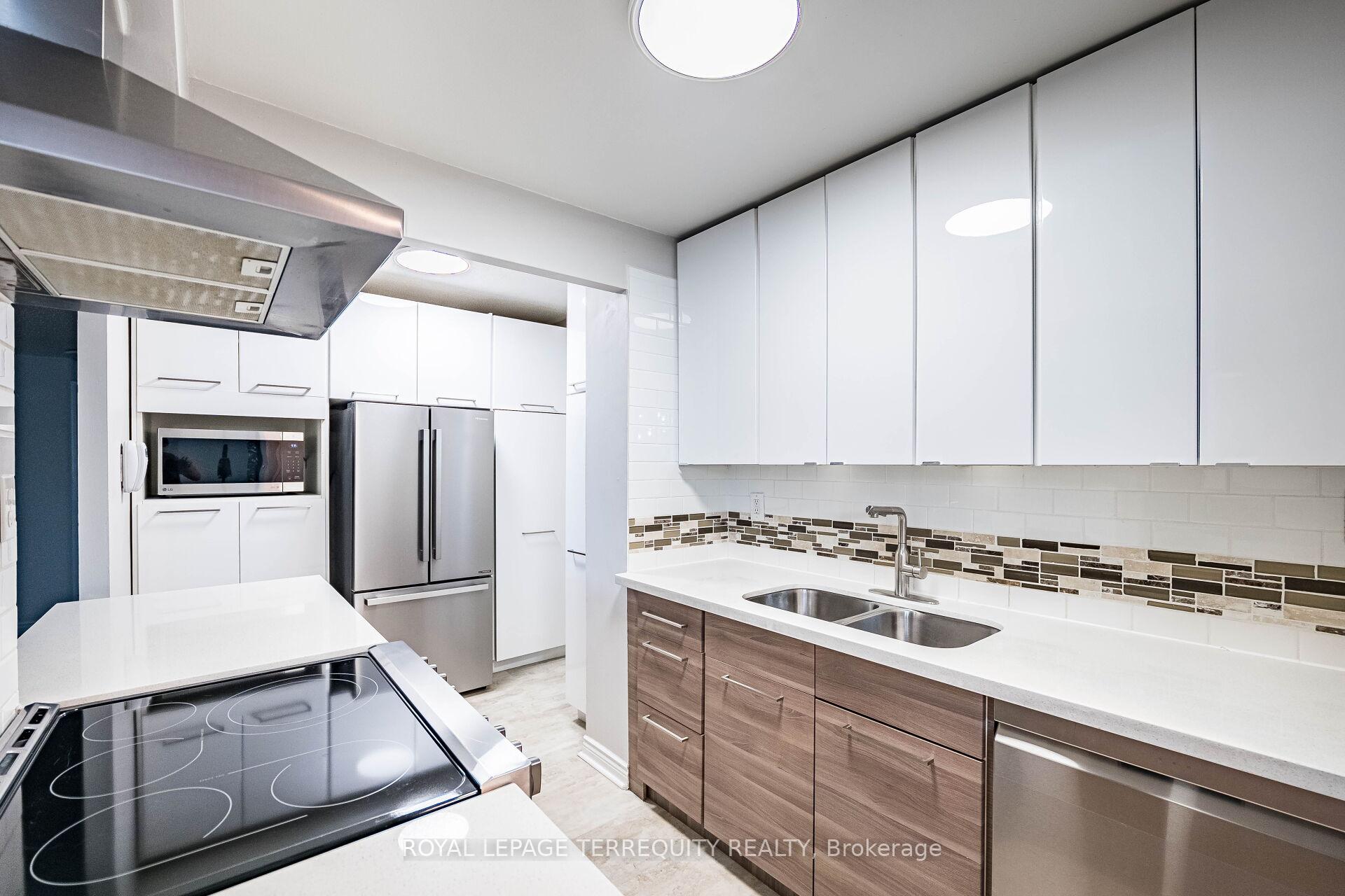 Photo 20 of Unit 210, 299 Mill Road, Etobicoke, Markland Wood — HOMEH