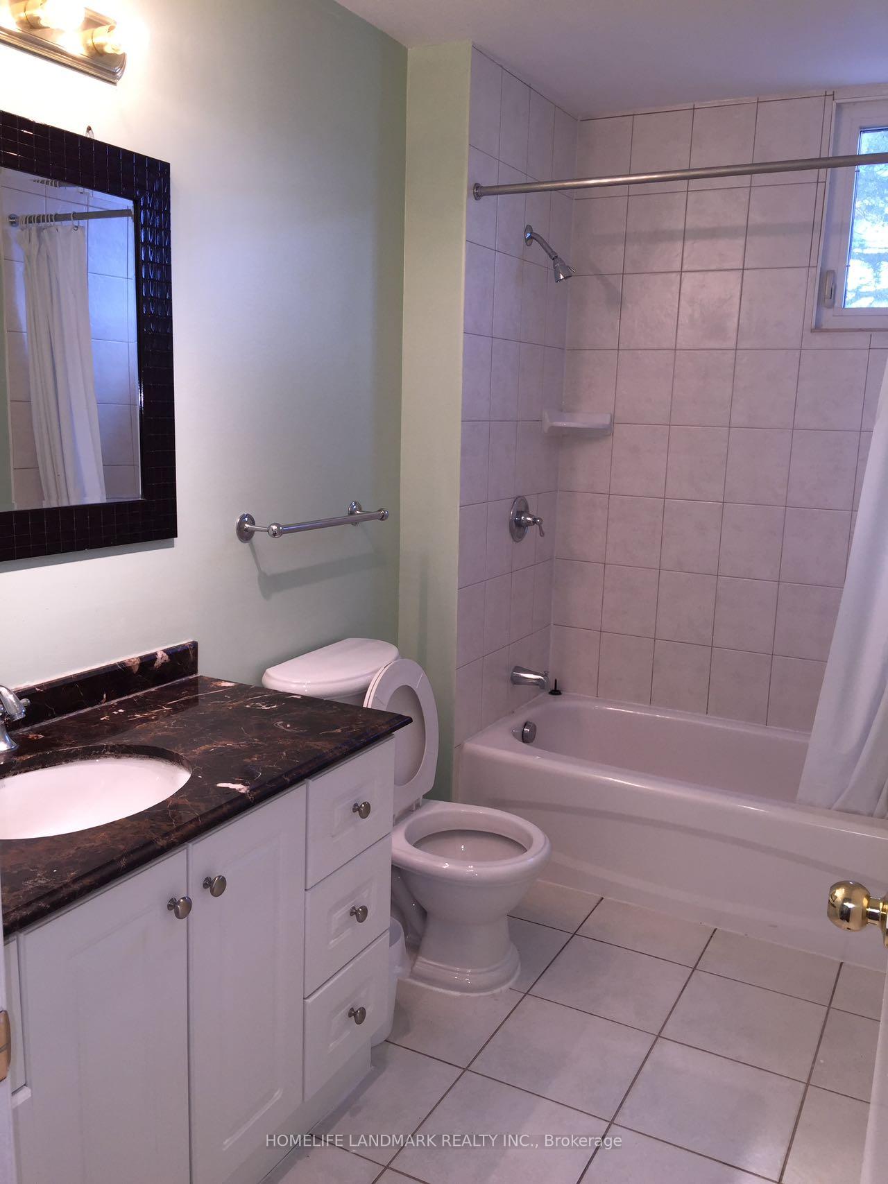 Photo 8 of 105 Rainier Square, Scarborough, L'Amoreaux — HOMEH