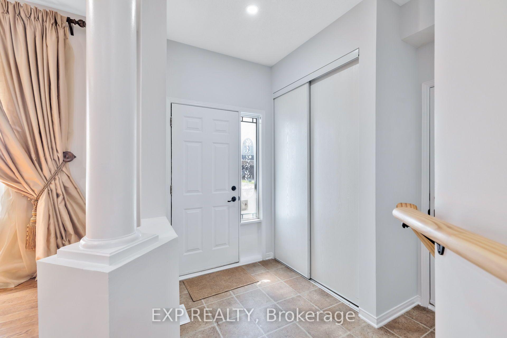 Photo 3 of 114 Ashmore Drive, Ottawa, Barrhaven - Strandherd — HOMEH