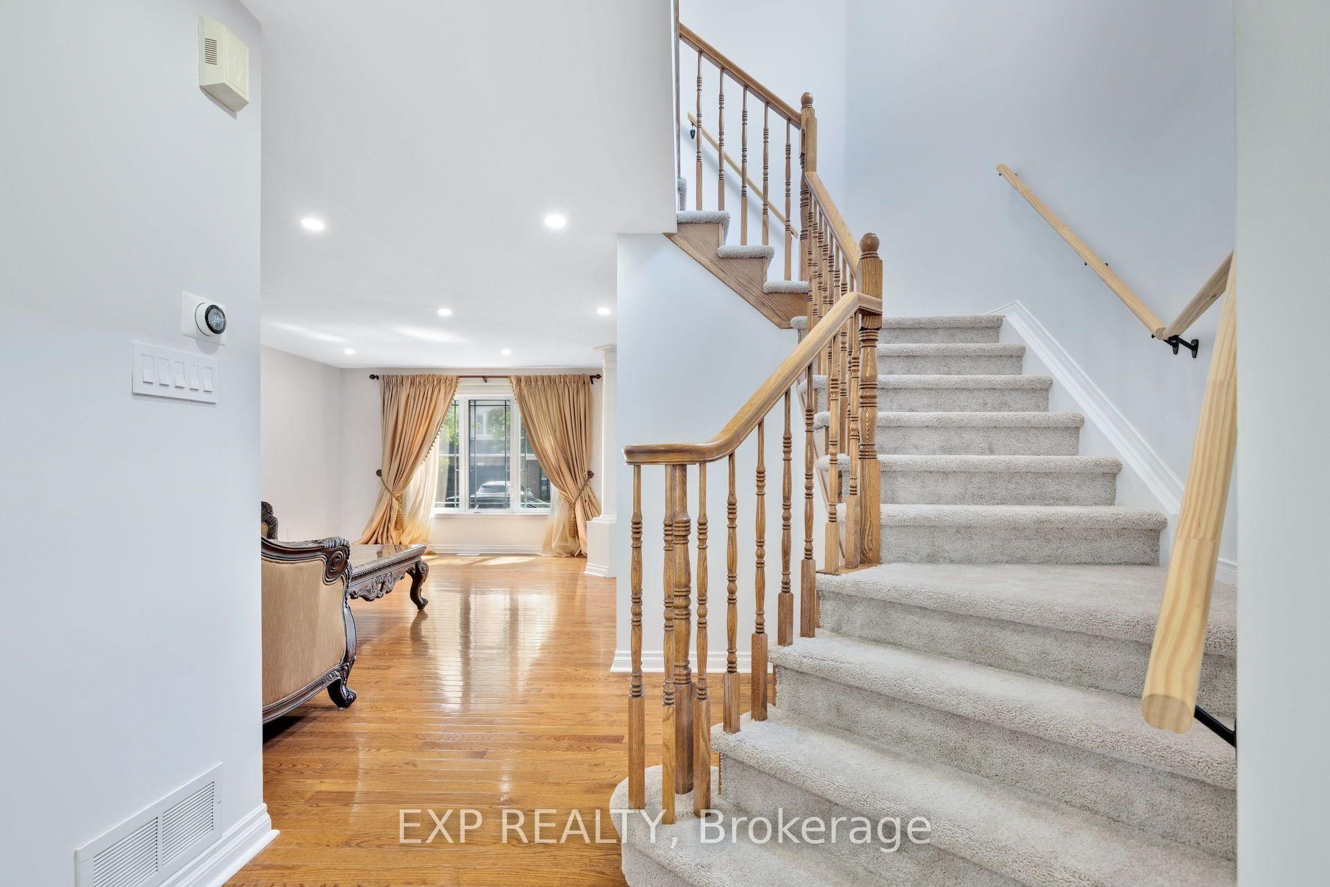 Photo 23 of 114 Ashmore Drive, Ottawa, Barrhaven - Strandherd — HOMEH