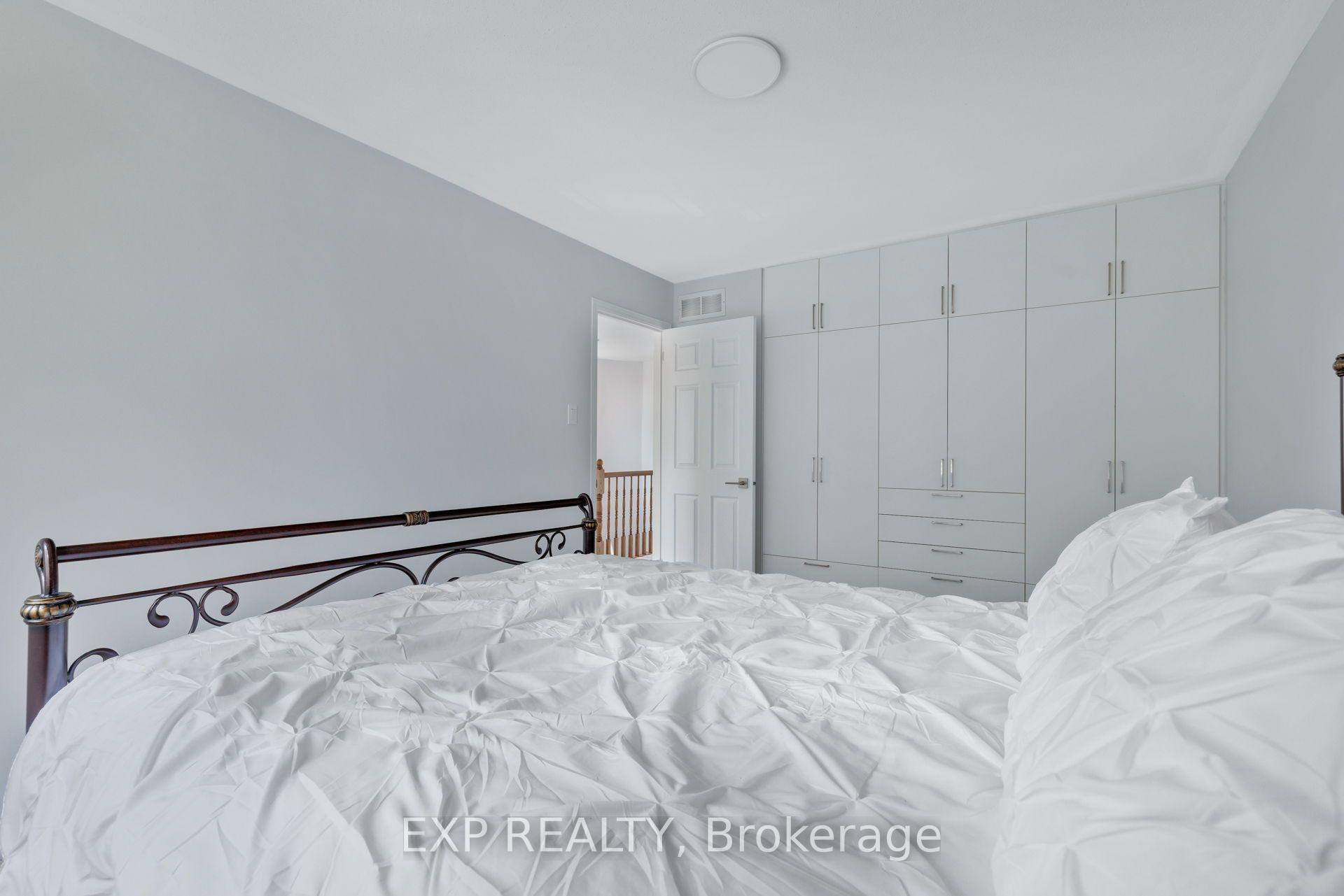 Photo 33 of 114 Ashmore Drive, Ottawa, Barrhaven - Strandherd — HOMEH