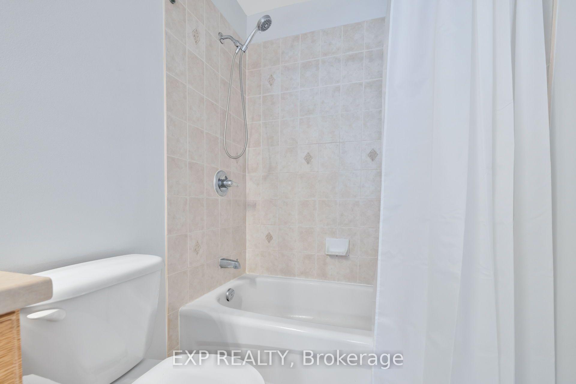 Photo 38 of 114 Ashmore Drive, Ottawa, Barrhaven - Strandherd — HOMEH