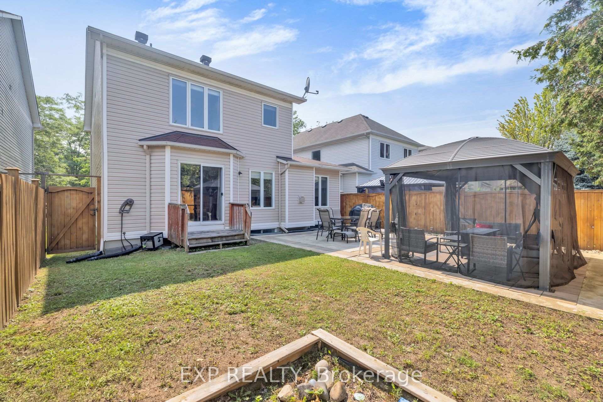 Photo 46 of 114 Ashmore Drive, Ottawa, Barrhaven - Strandherd — HOMEH