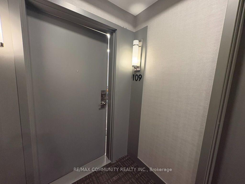 Photo 13 of Unit 109, 130 Canon Jackson Drive, North York, Beechborough-Greenbrook — HOMEH