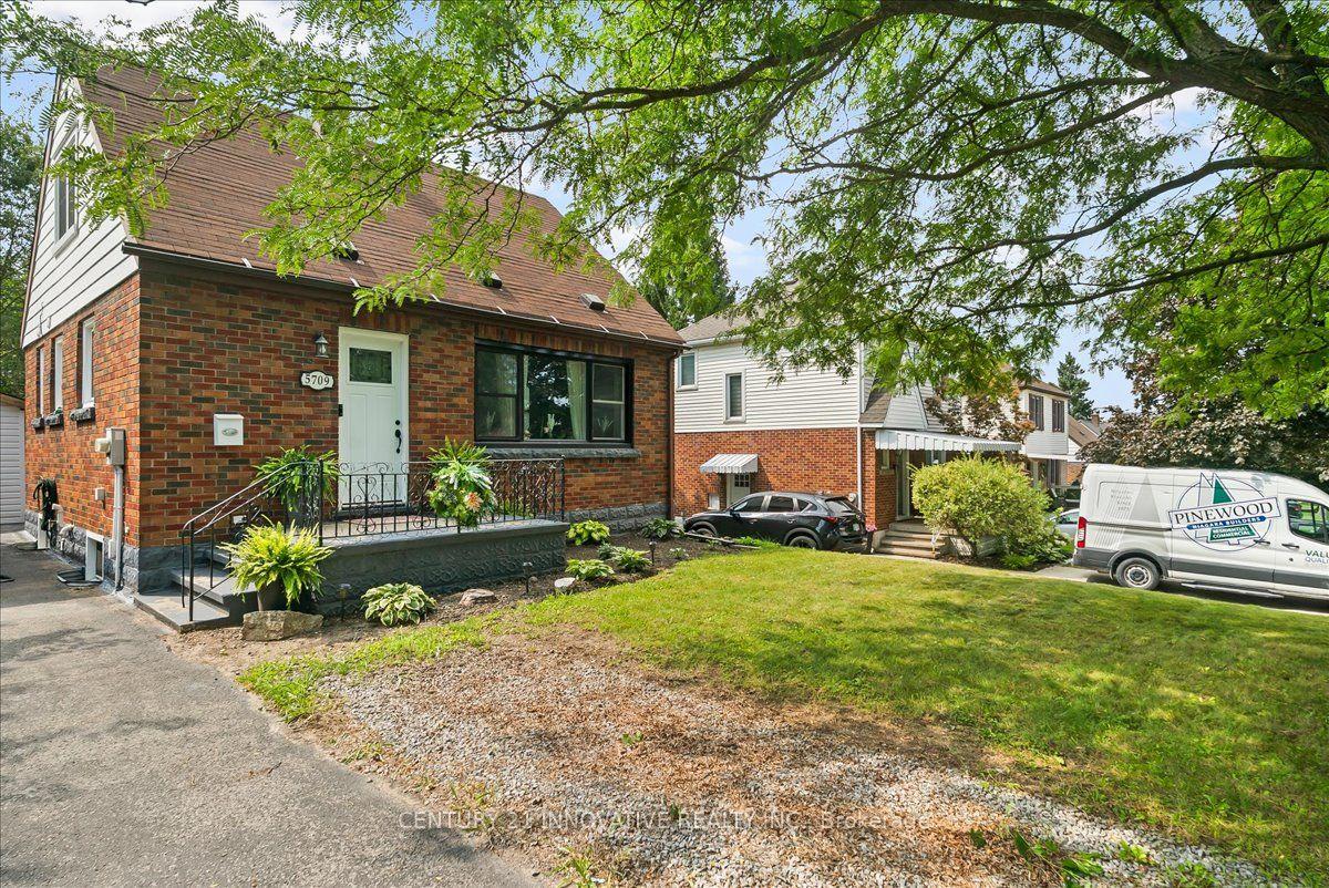 Photo 3 of 5709 Hanan Avenue, Niagara Falls, Hospital — HOMEH