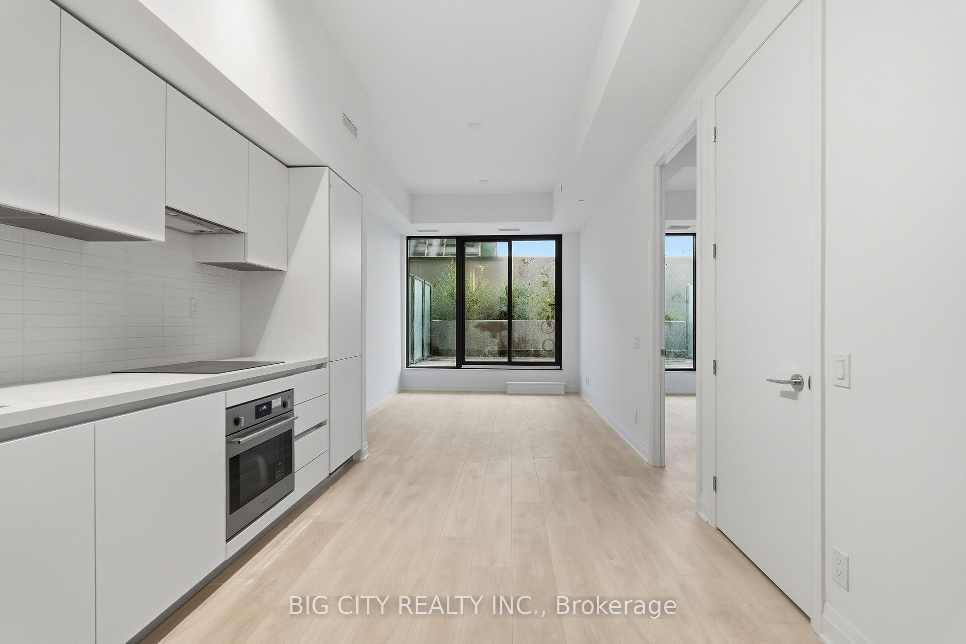 Photo 4 of Unit 201, 25 Frederick Todd Way, Toronto, Thorncliffe Park — HOMEH