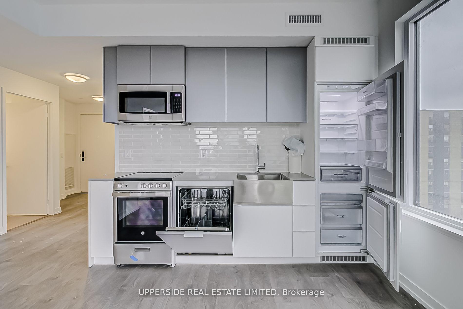 Photo 2 of Unit 401, 270 Dufferin Street, Toronto, South Parkdale — HOMEH