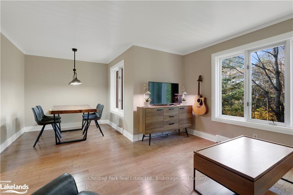 Photo 8 of Unit 7, 39 Southbank Drive, Bracebridge — HOMEH