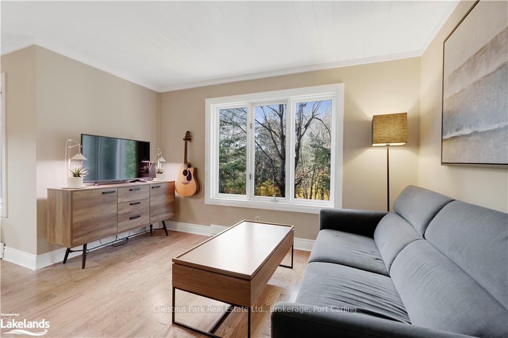 Photo 10 of Unit 7, 39 Southbank Drive, Bracebridge — HOMEH
