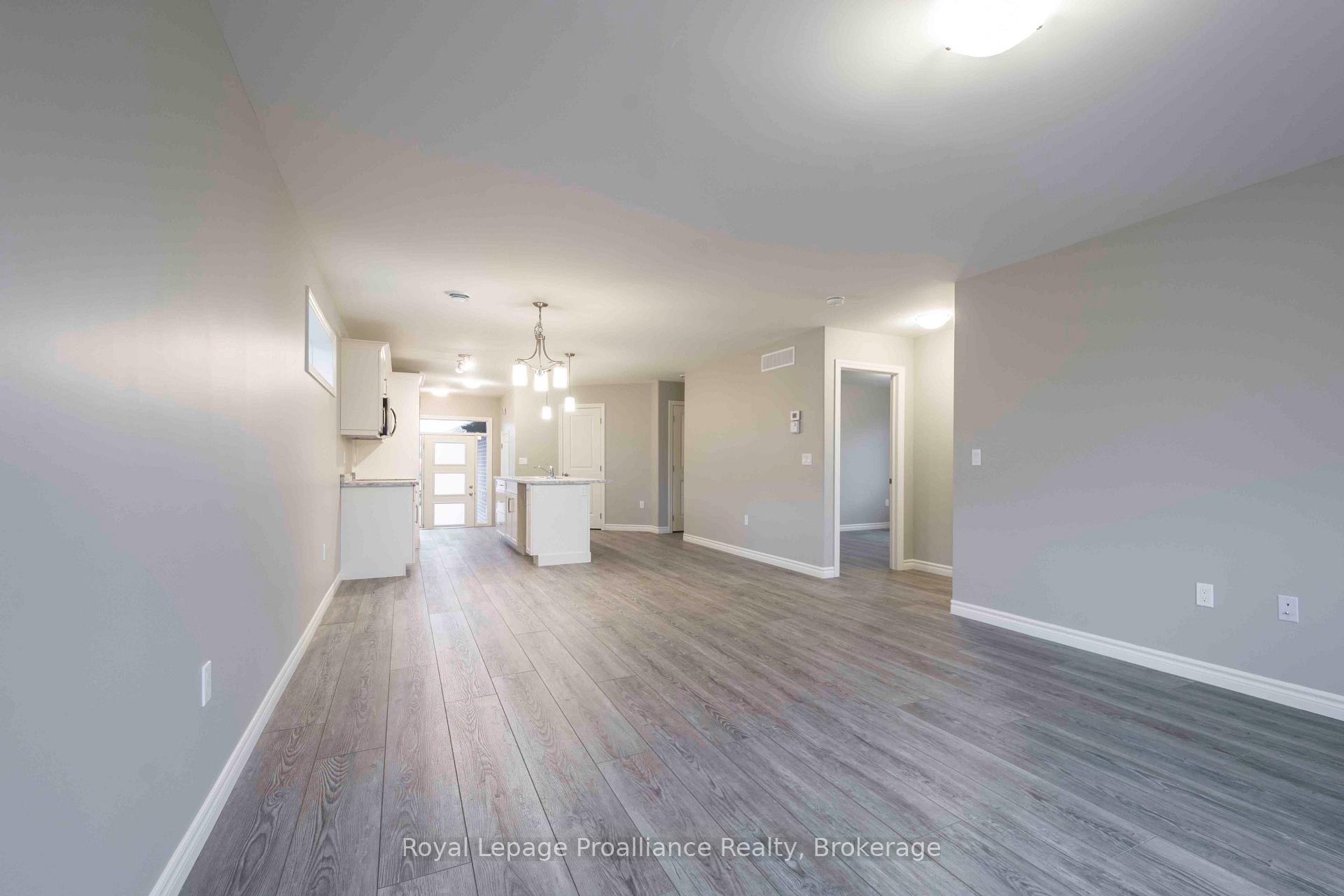 Photo 9 of 45 Dewal Place, Belleville, Belleville Ward — HOMEH