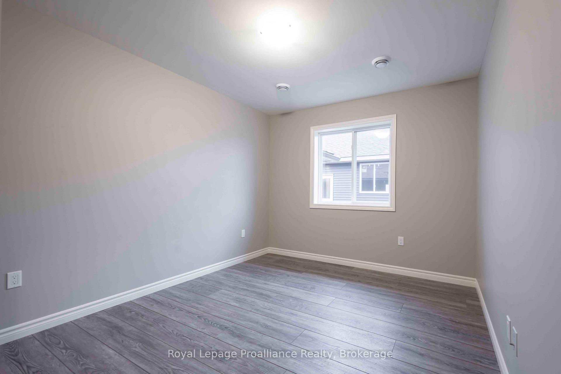 Photo 12 of 45 Dewal Place, Belleville, Belleville Ward — HOMEH