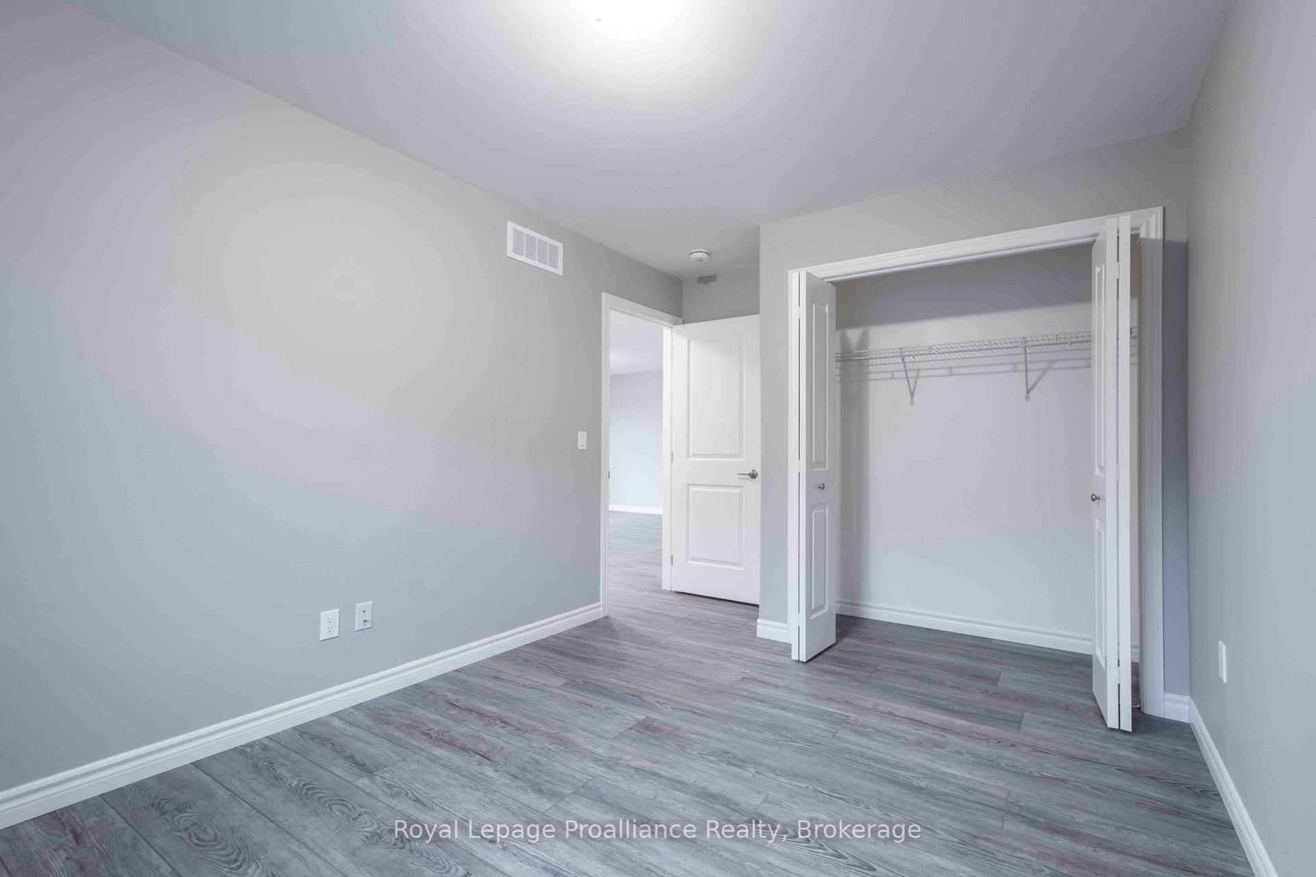 Photo 13 of 45 Dewal Place, Belleville, Belleville Ward — HOMEH