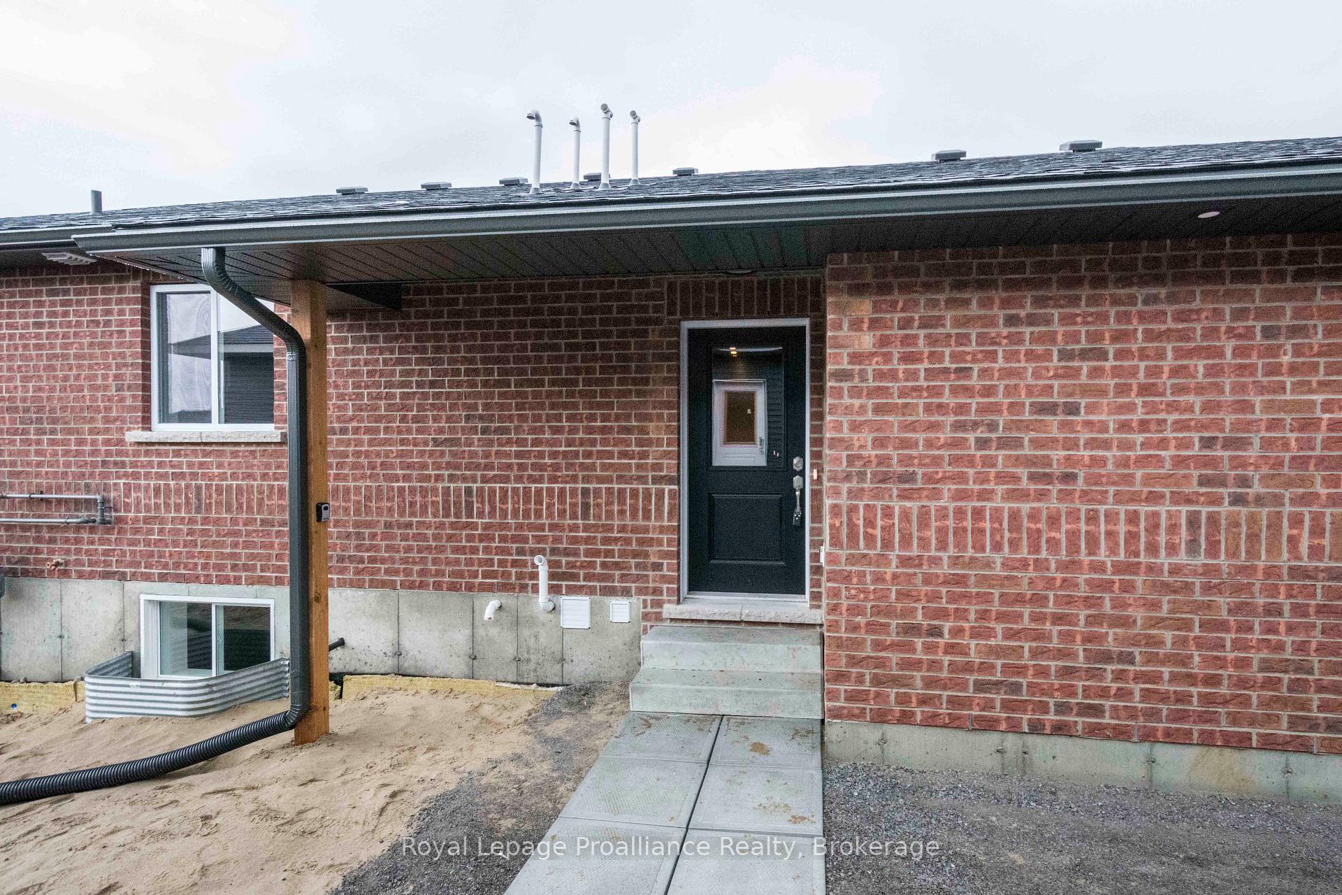 Photo 29 of 45 Dewal Place, Belleville, Belleville Ward — HOMEH